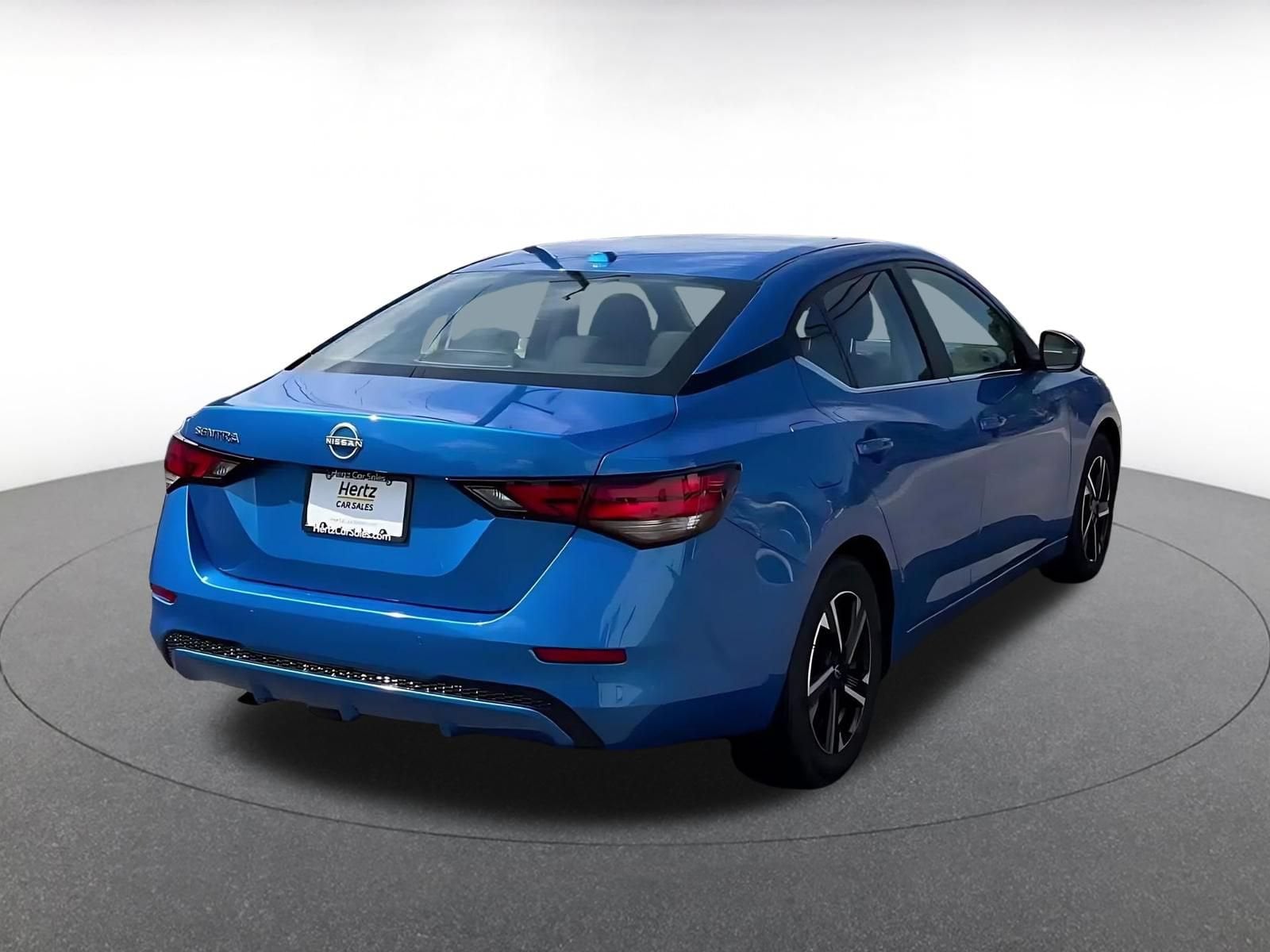 Thumbnail: 2025 Nissan Sentra - 14