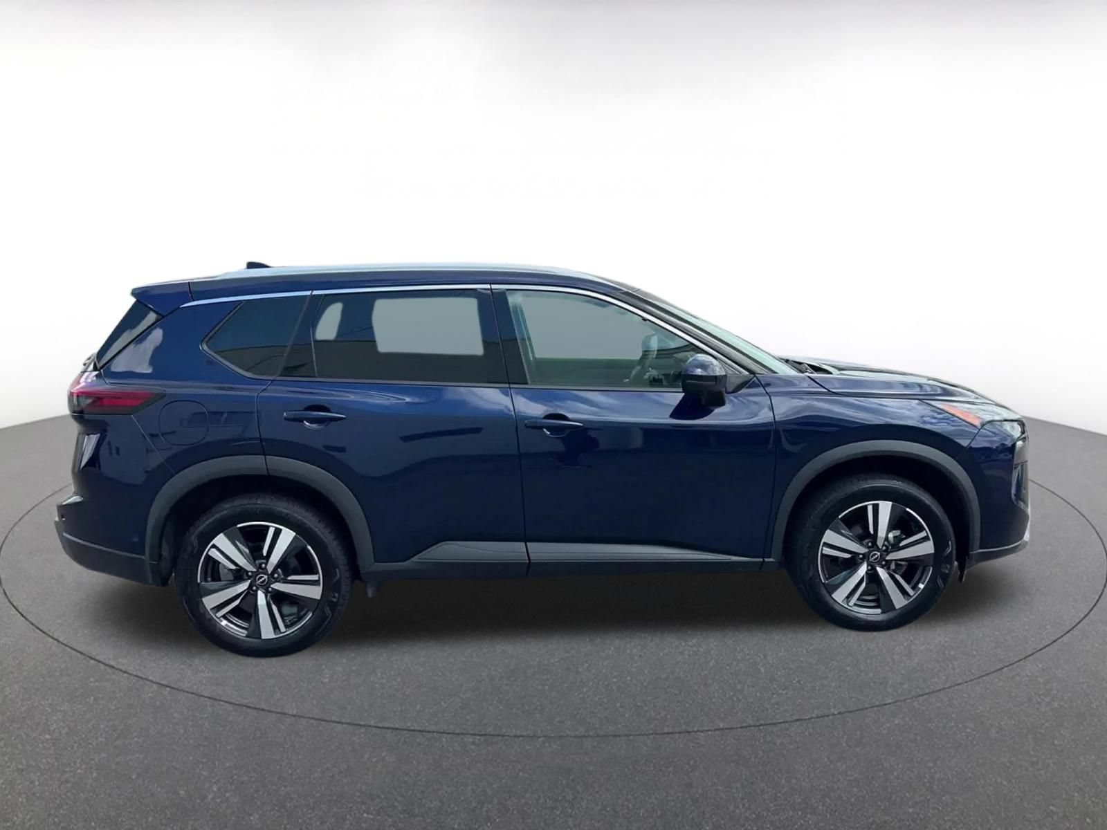 Thumbnail: 2026 Nissan Rogue - 15