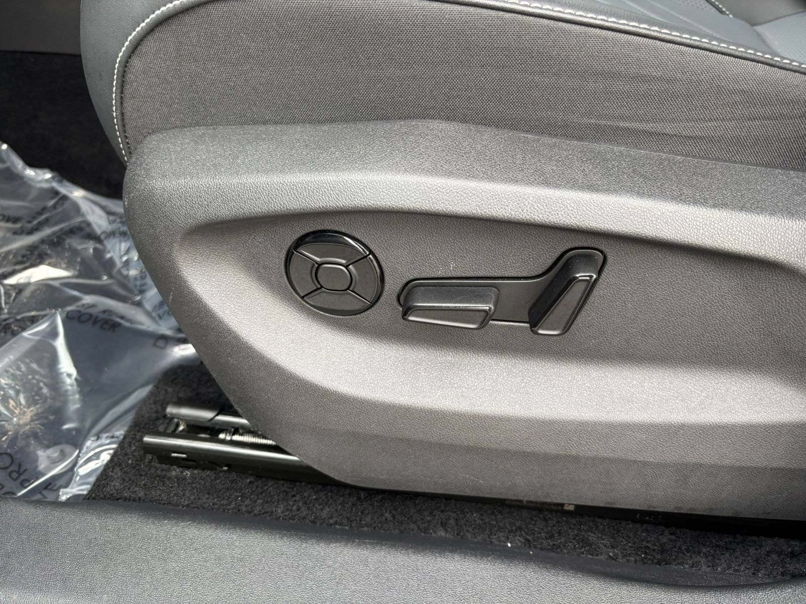 Thumbnail: 2026 Volkswagen Tiguan - 22