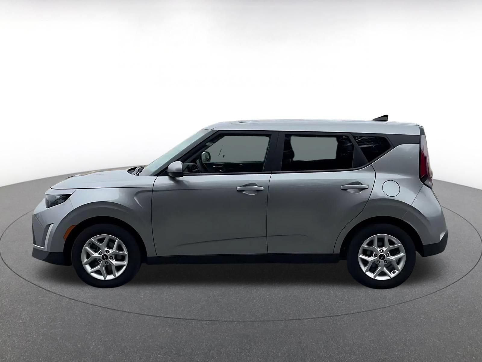 Thumbnail: 2025 Kia Soul - 8