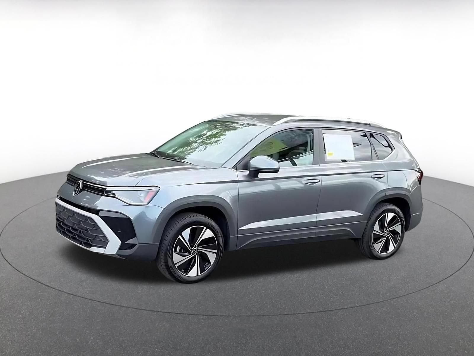 Thumbnail: 2026 Volkswagen Taos - 12