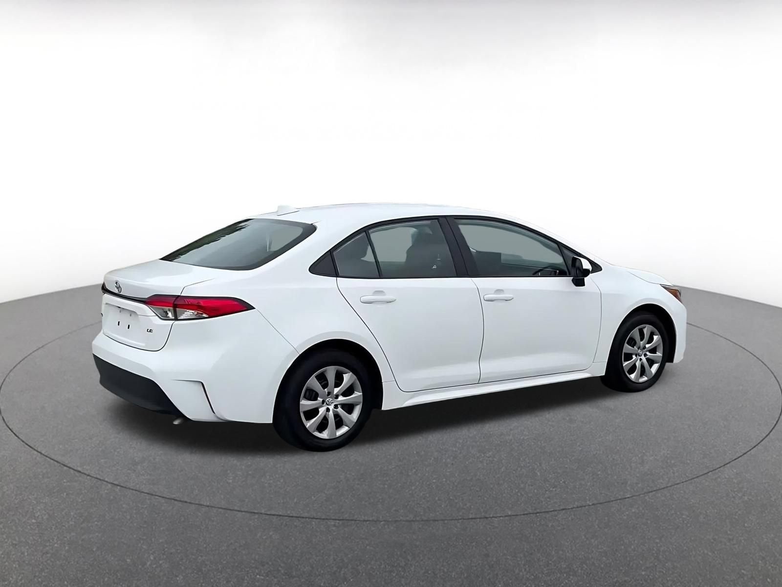 Thumbnail: 2025 Toyota Corolla - 13
