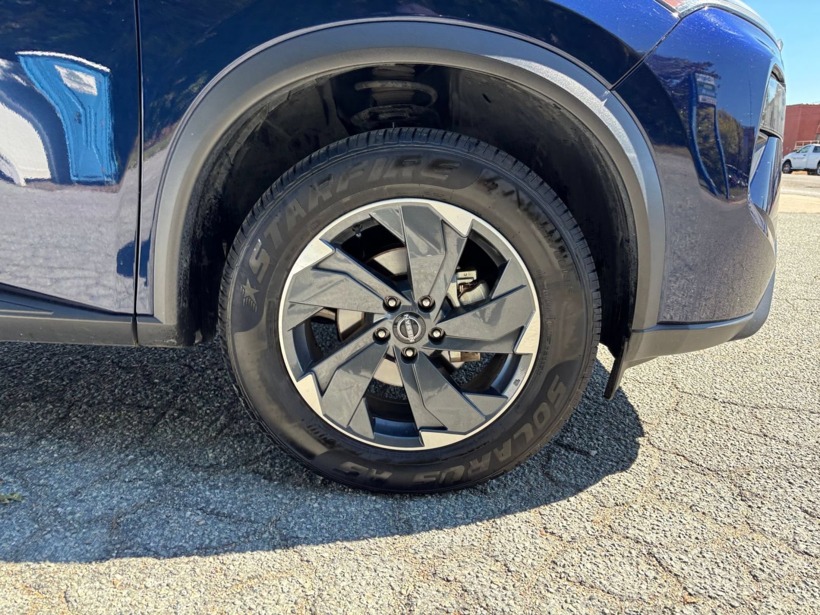 Thumbnail: 2025 Nissan Rogue - 31