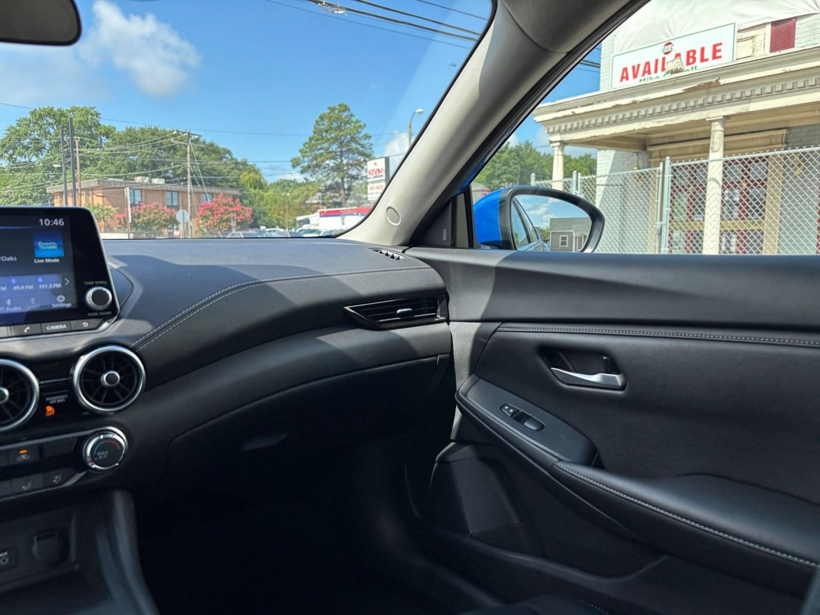 Thumbnail: 2025 Nissan Sentra - 32