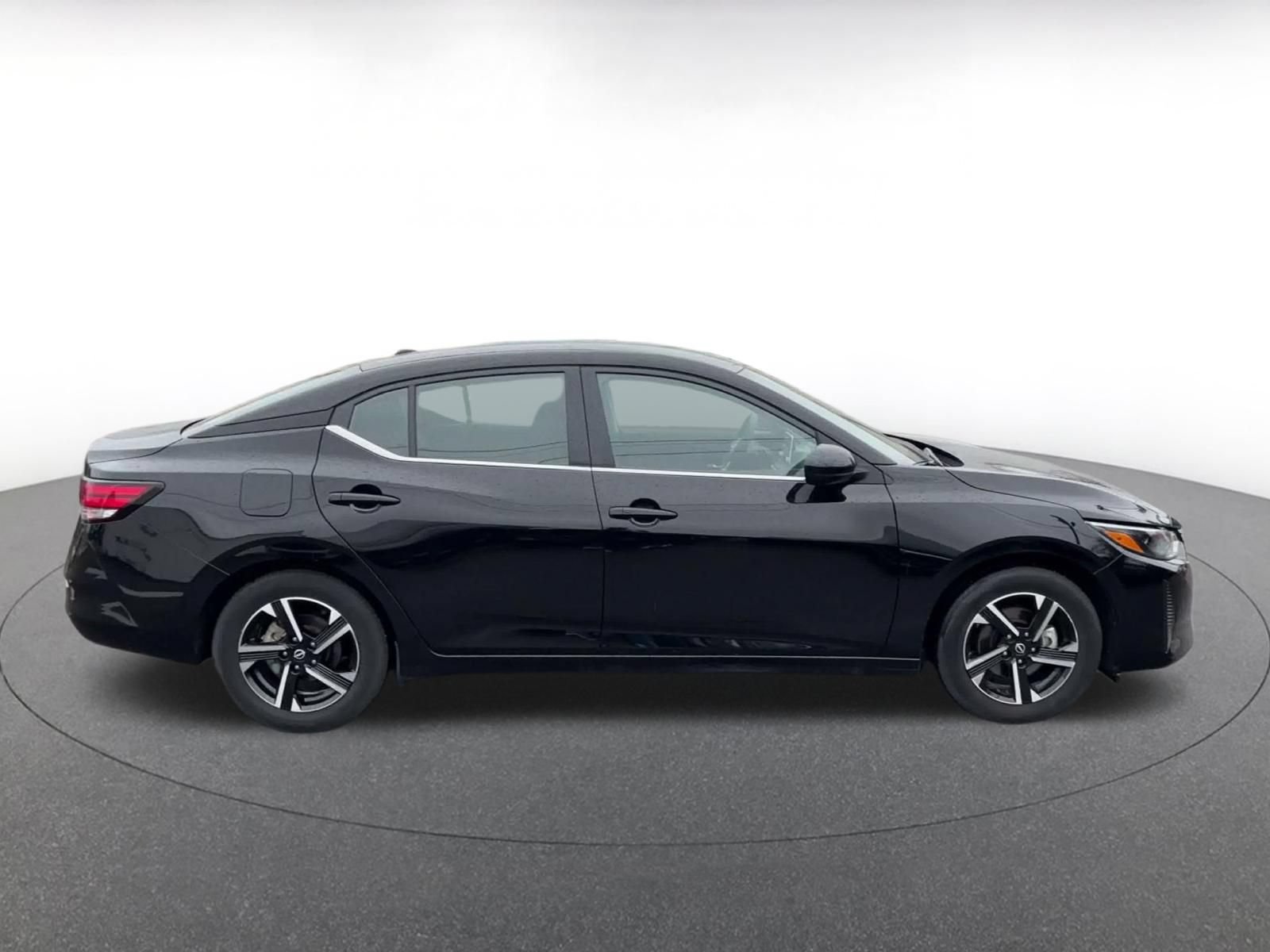 Thumbnail: 2025 Nissan Sentra - 15