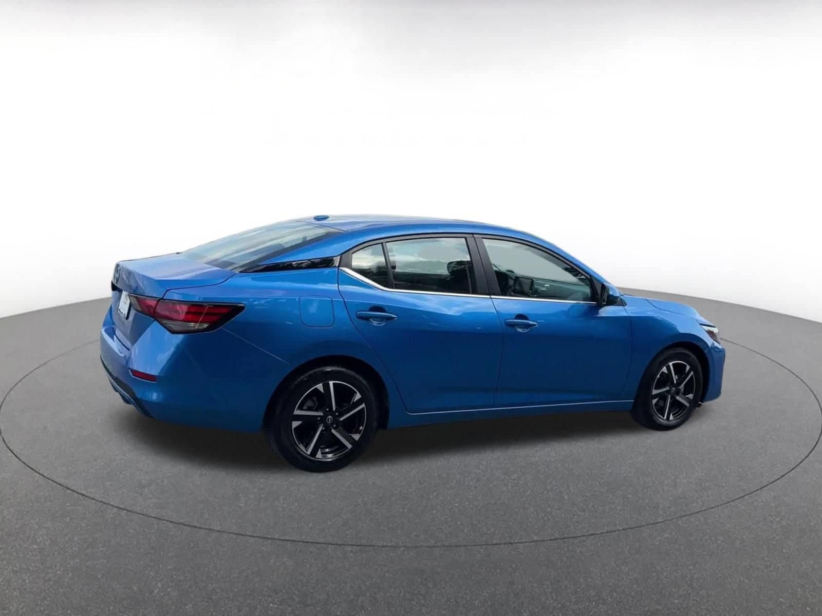 Thumbnail: 2025 Nissan Sentra - 13