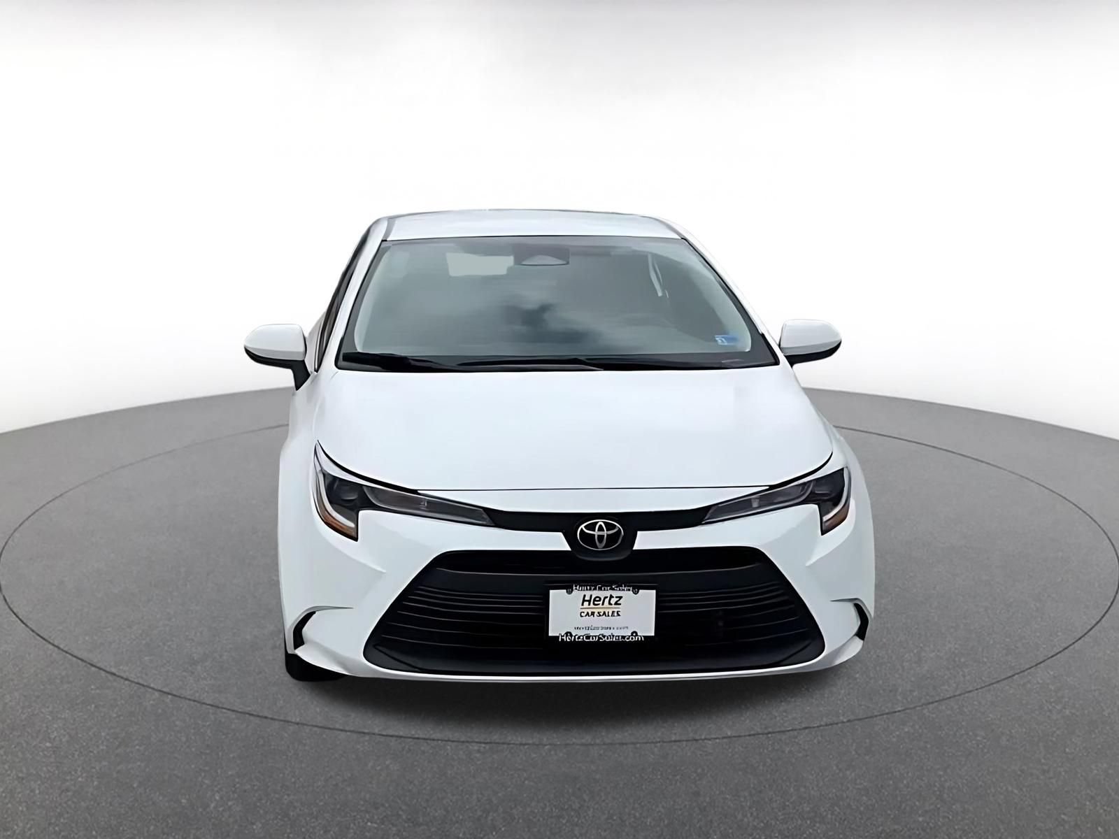 Thumbnail: 2025 Toyota Corolla - 4