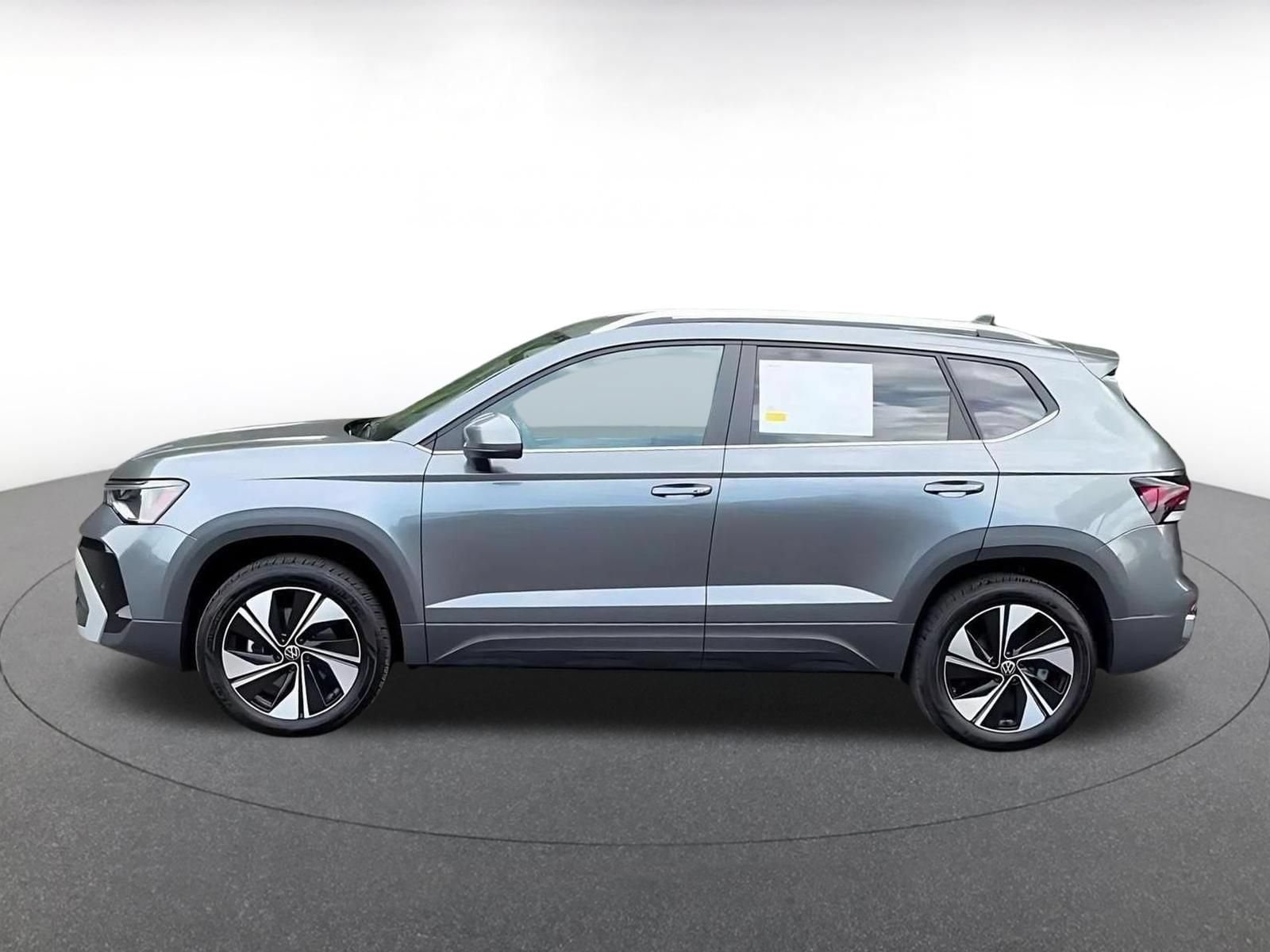 Thumbnail: 2026 Volkswagen Taos - 14