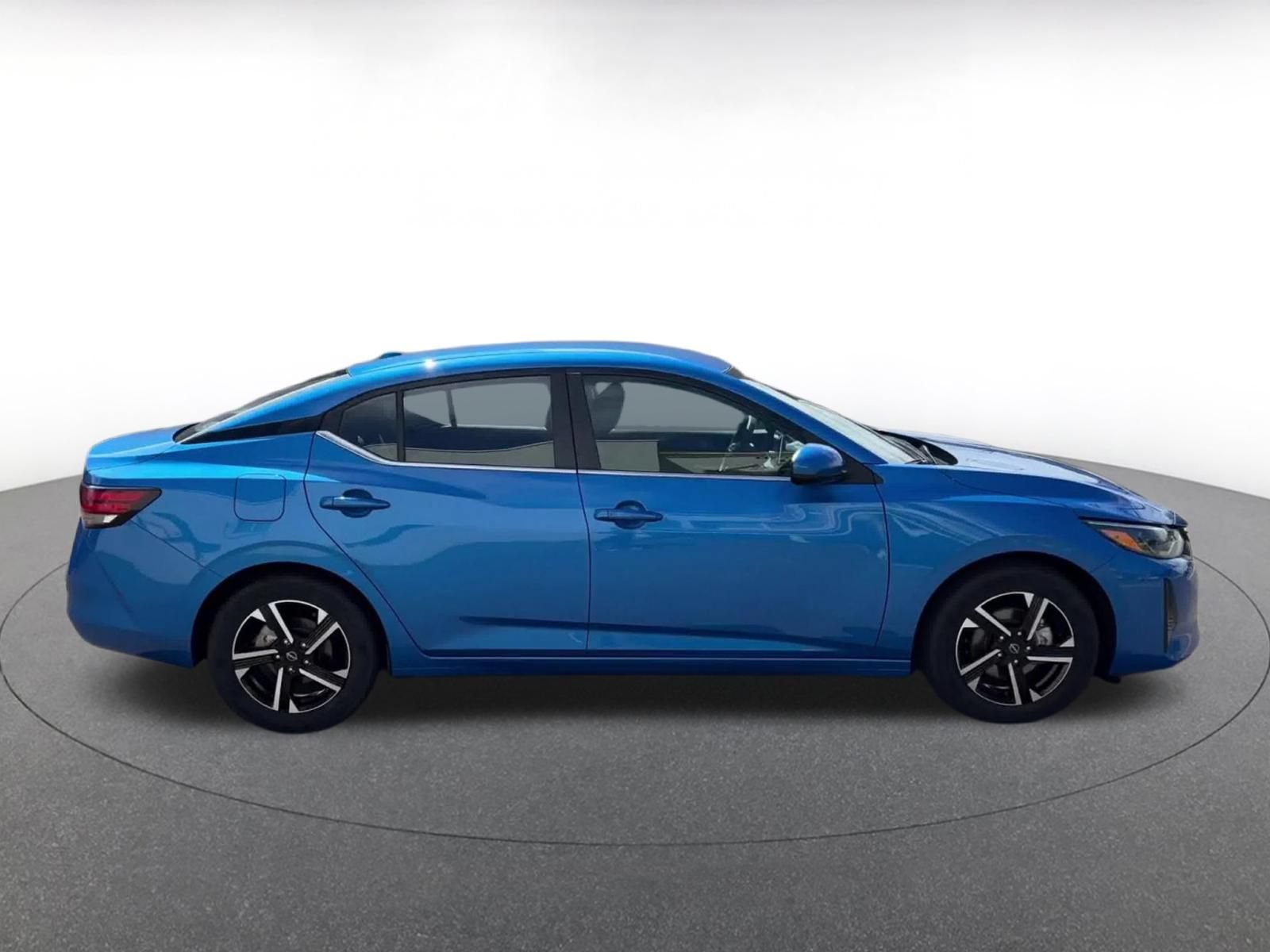 Thumbnail: 2025 Nissan Sentra - 15