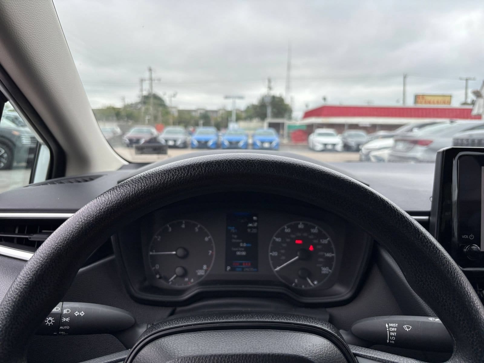 Thumbnail: 2025 Toyota Corolla - 31