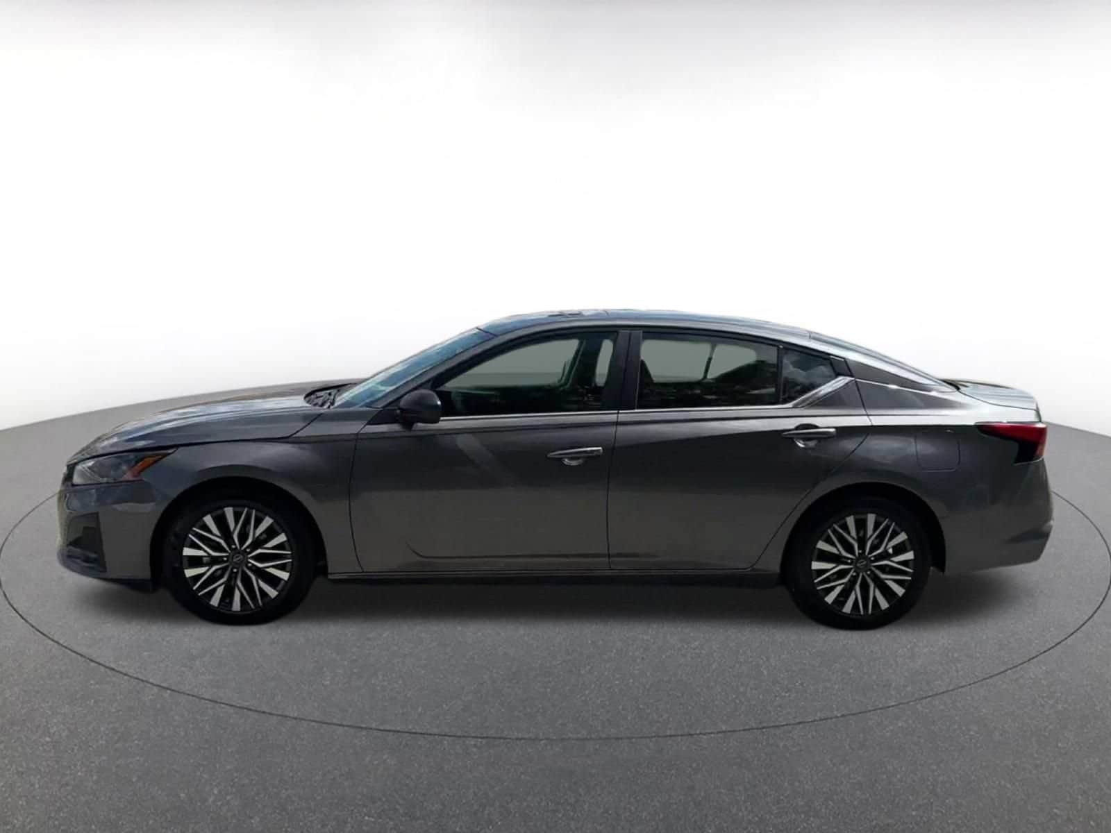 Thumbnail: 2026 Nissan Altima - 8