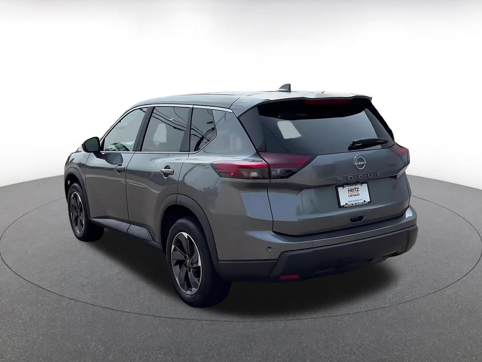 Thumbnail: 2026 Nissan Rogue - 12