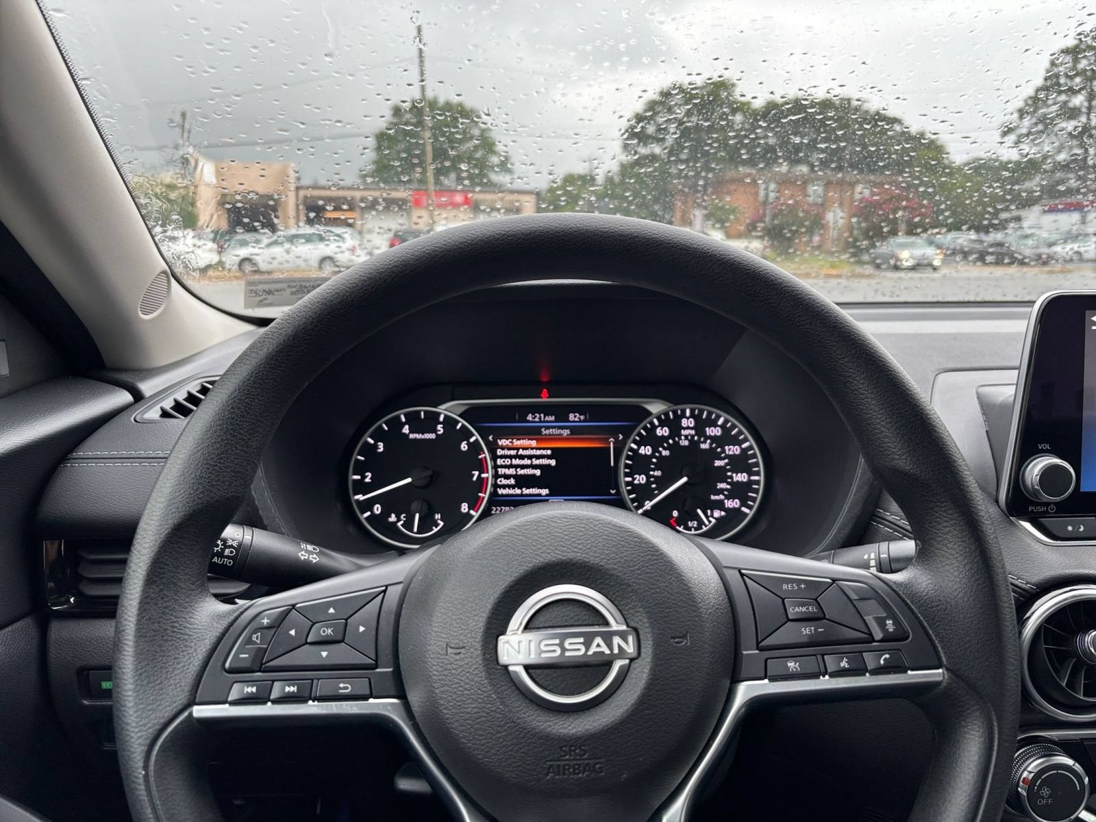 Thumbnail: 2025 Nissan Sentra - 31