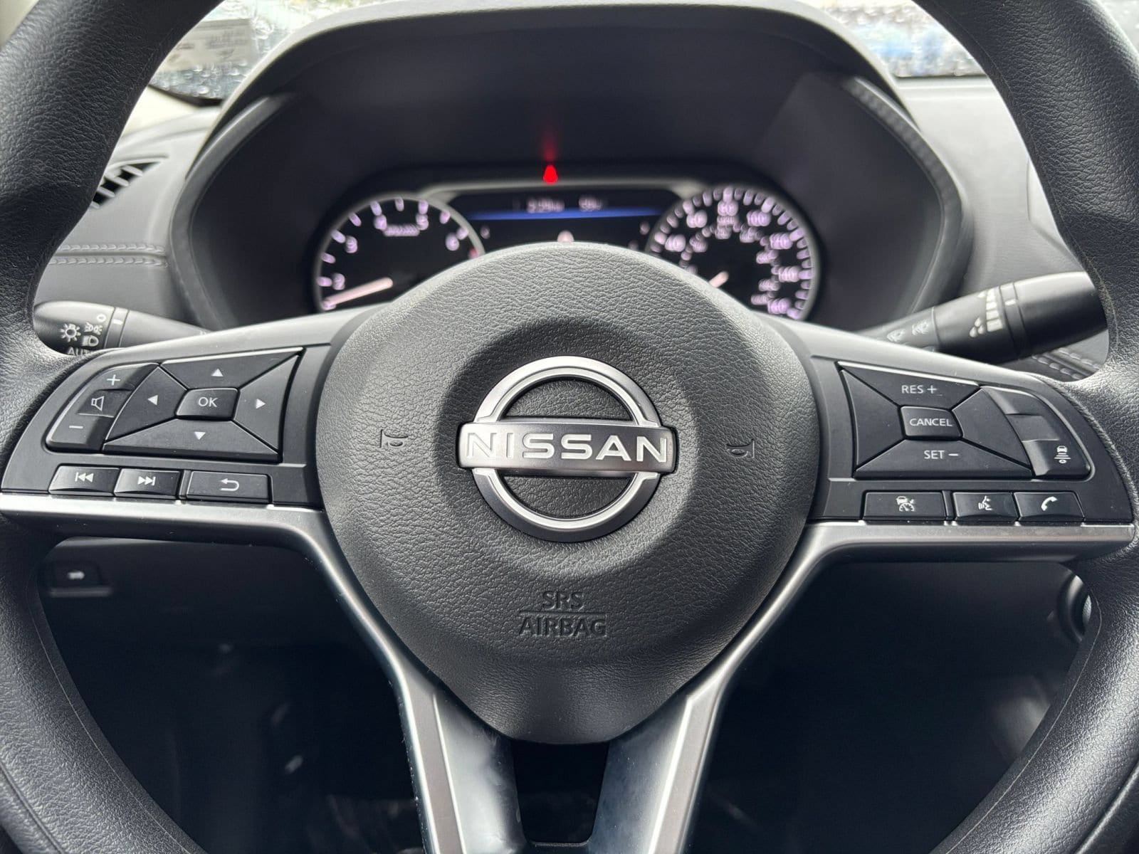 Thumbnail: 2025 Nissan Sentra - 25