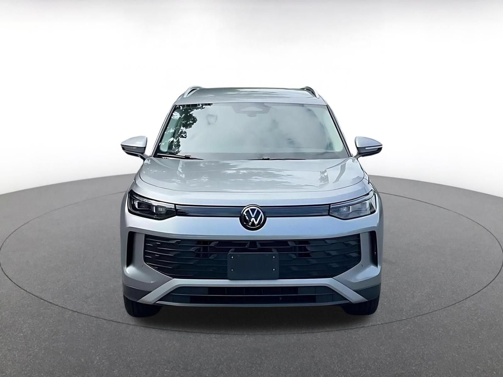 Thumbnail: 2026 Volkswagen Tiguan - 4