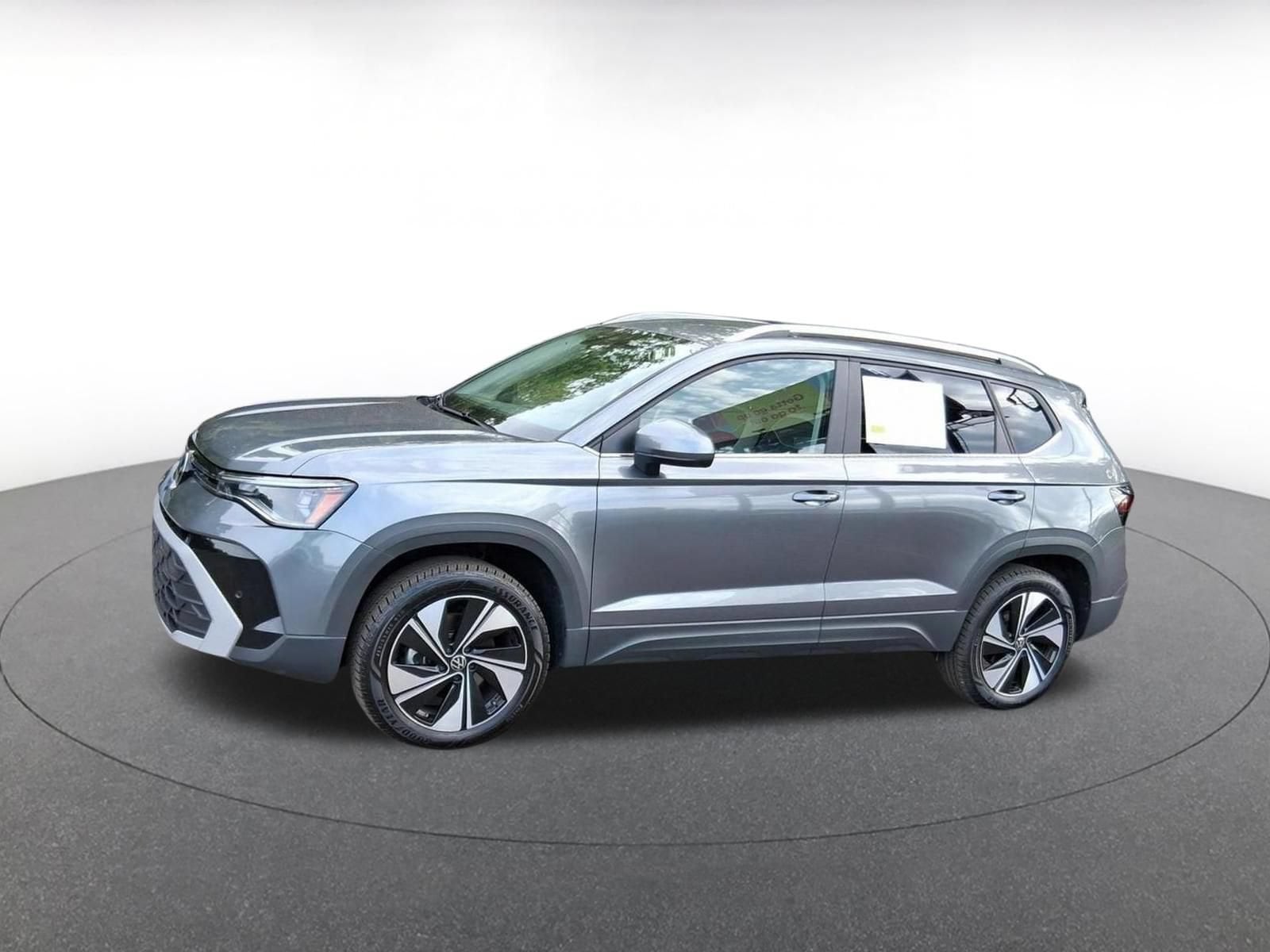 Thumbnail: 2026 Volkswagen Taos - 10