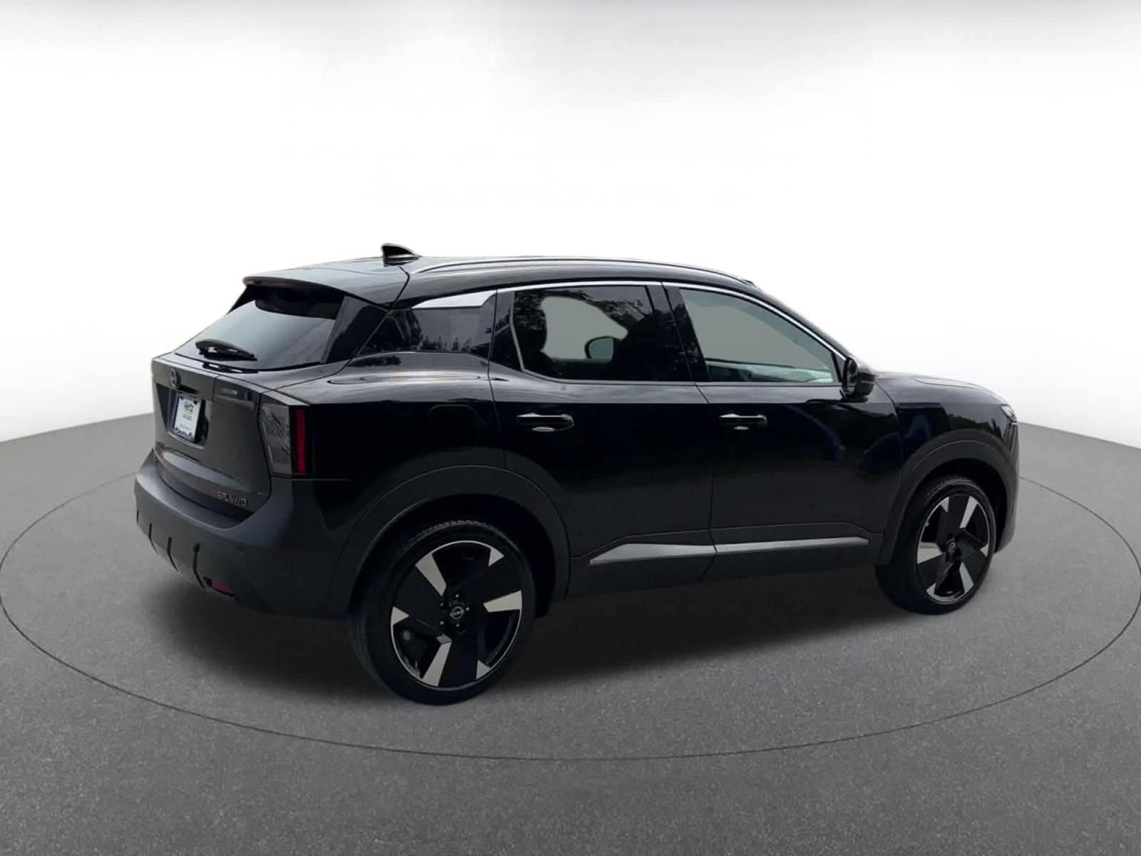 Thumbnail: 2026 Nissan Kicks - 13
