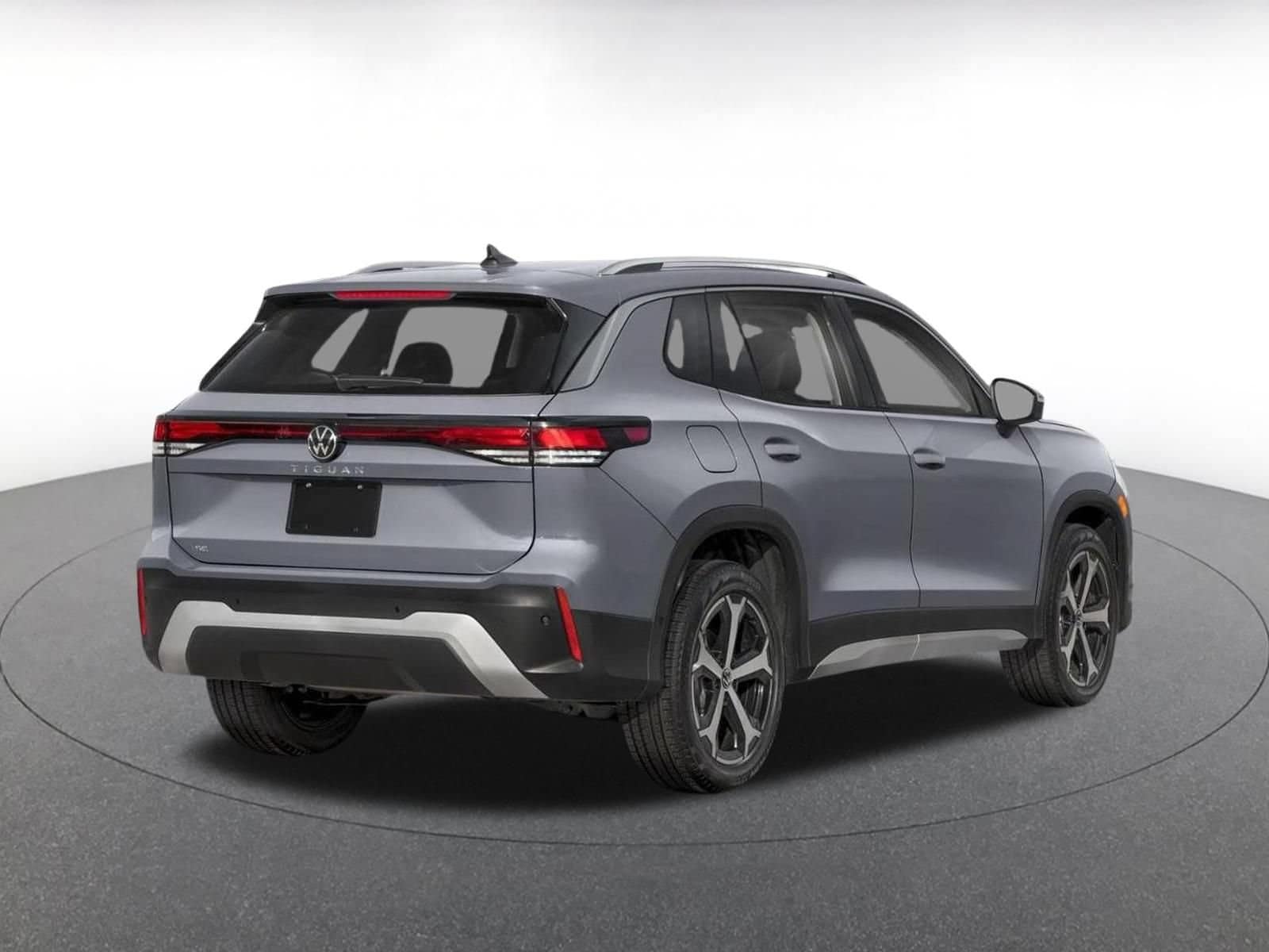Thumbnail: 2026 Volkswagen Tiguan - 2