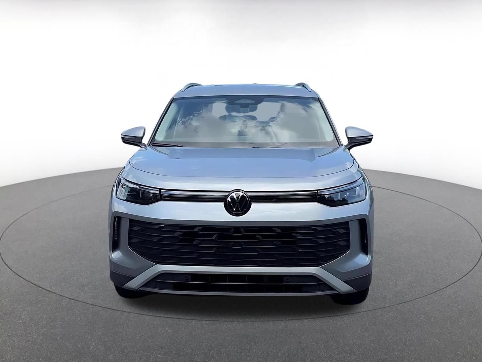 Thumbnail: 2026 Volkswagen Tiguan - 4