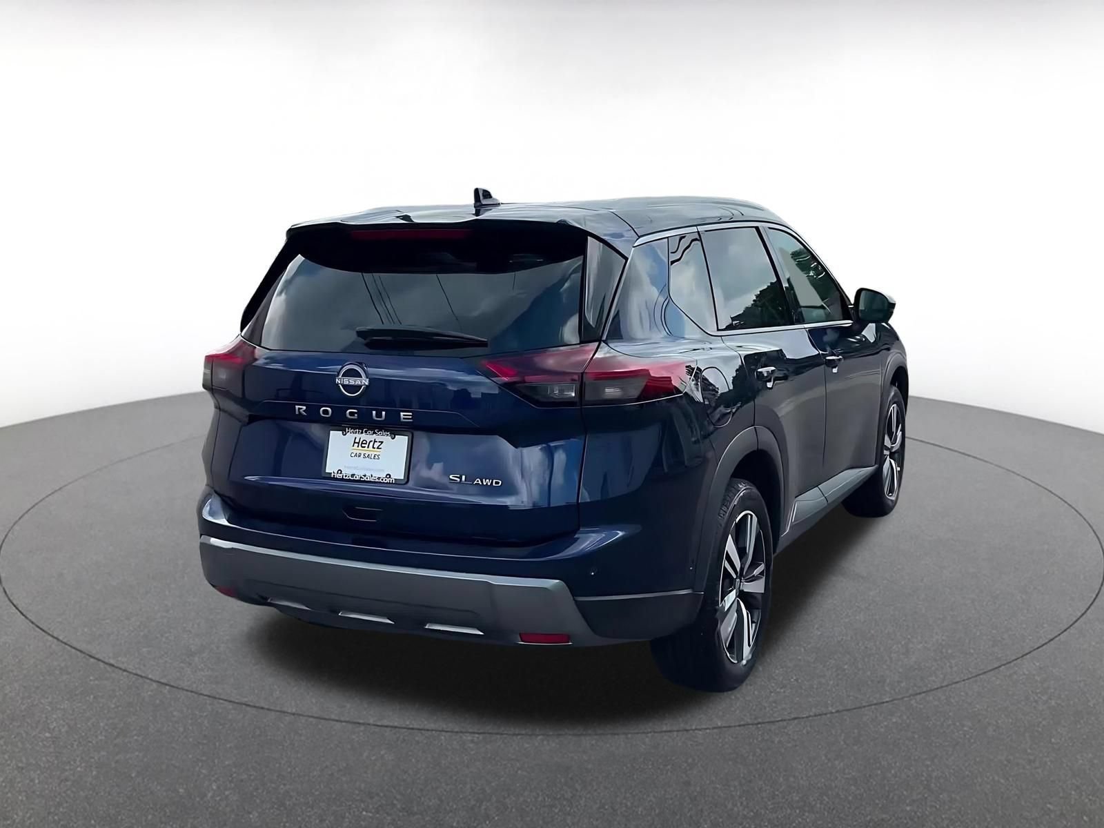 Thumbnail: 2026 Nissan Rogue - 13