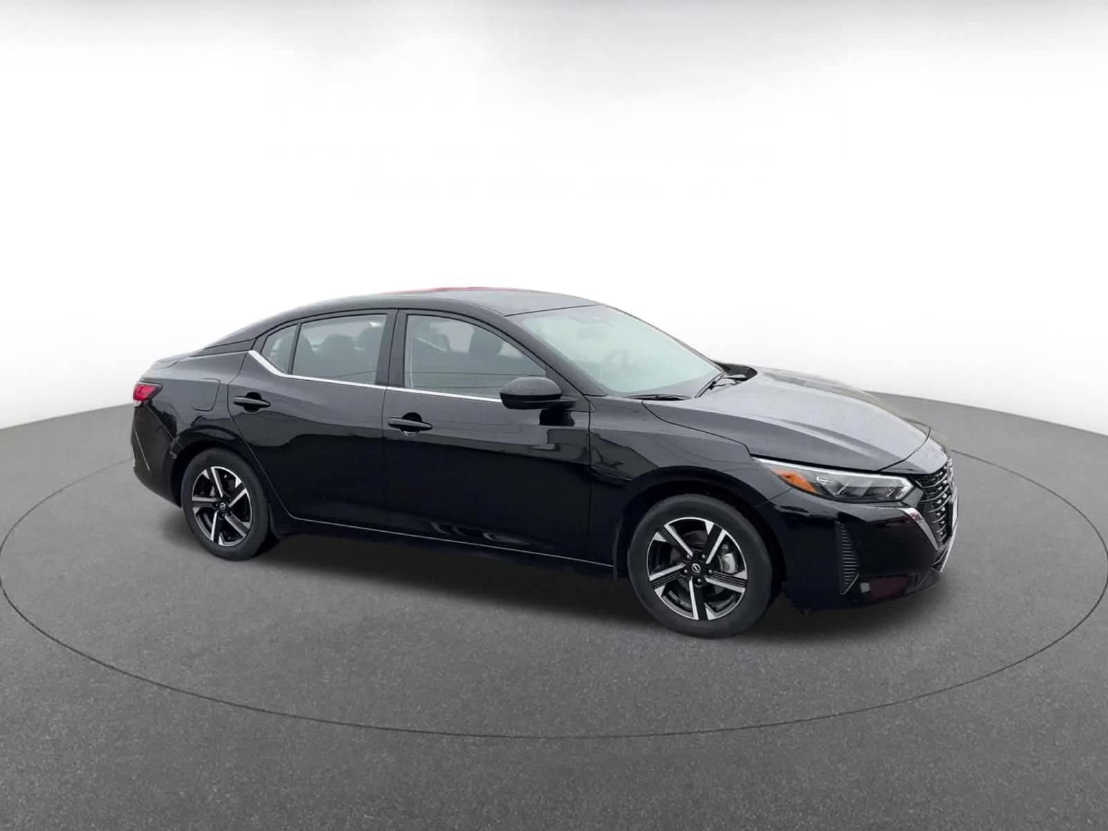 Thumbnail: 2025 Nissan Sentra - 2
