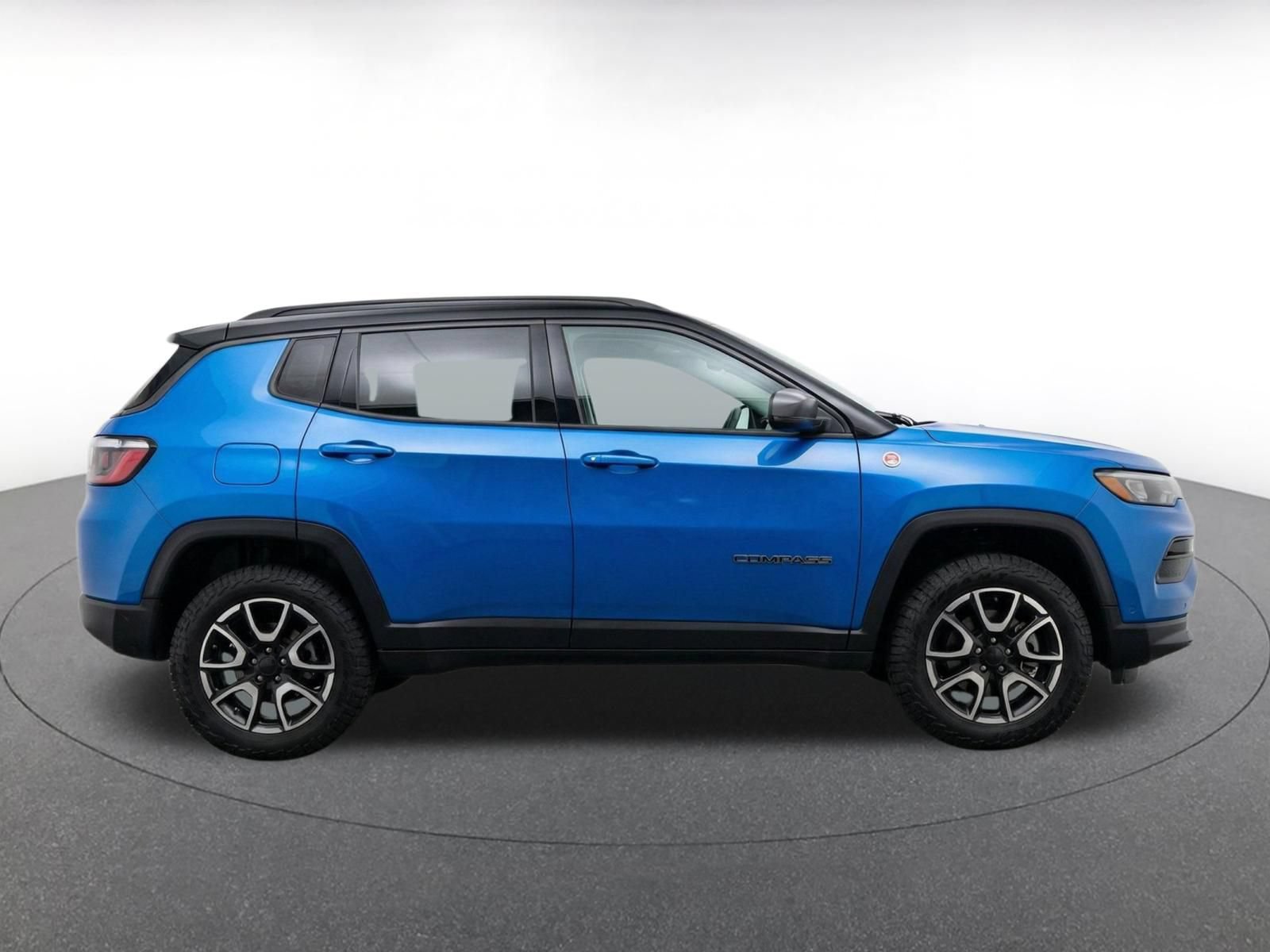 Thumbnail: 2025 Jeep Compass - 10