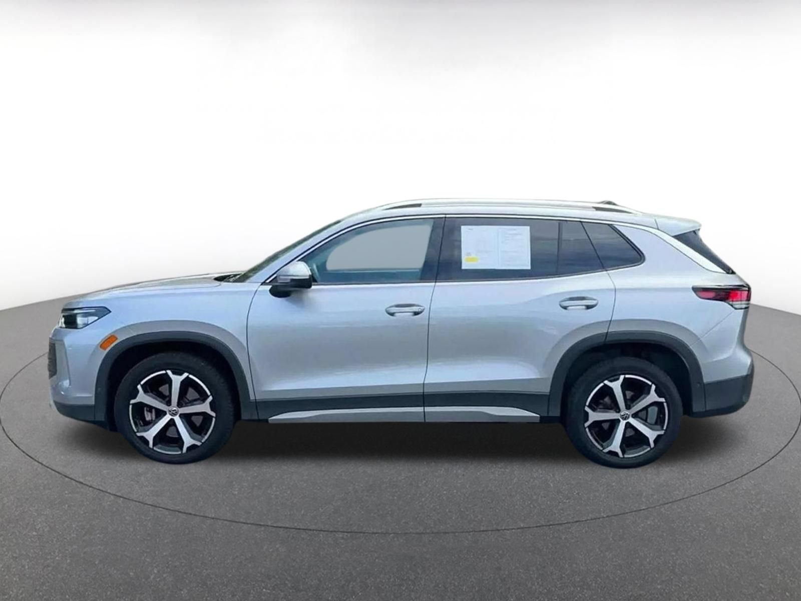 Thumbnail: 2026 Volkswagen Tiguan - 8