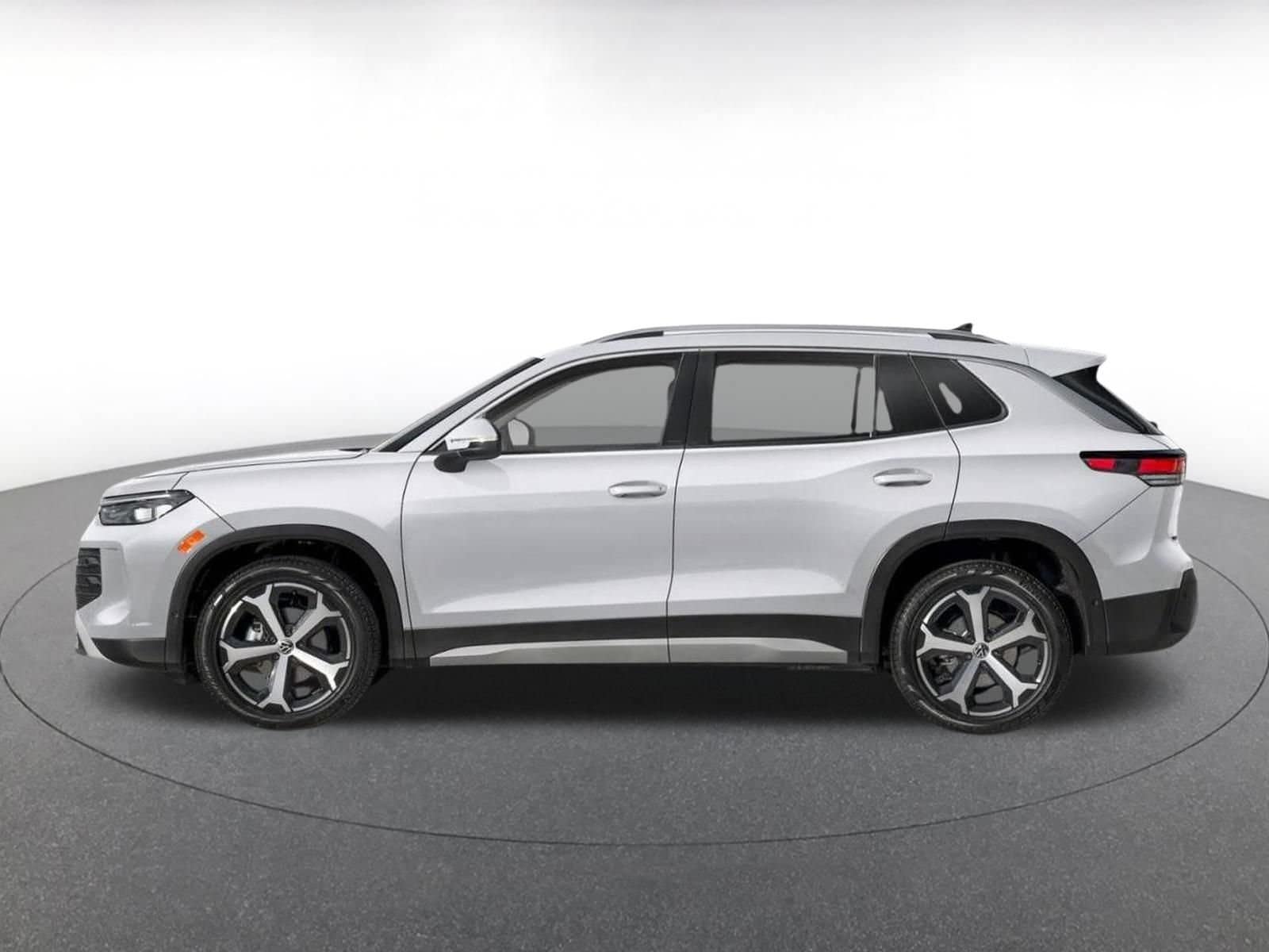 Thumbnail: 2026 Volkswagen Tiguan - 2