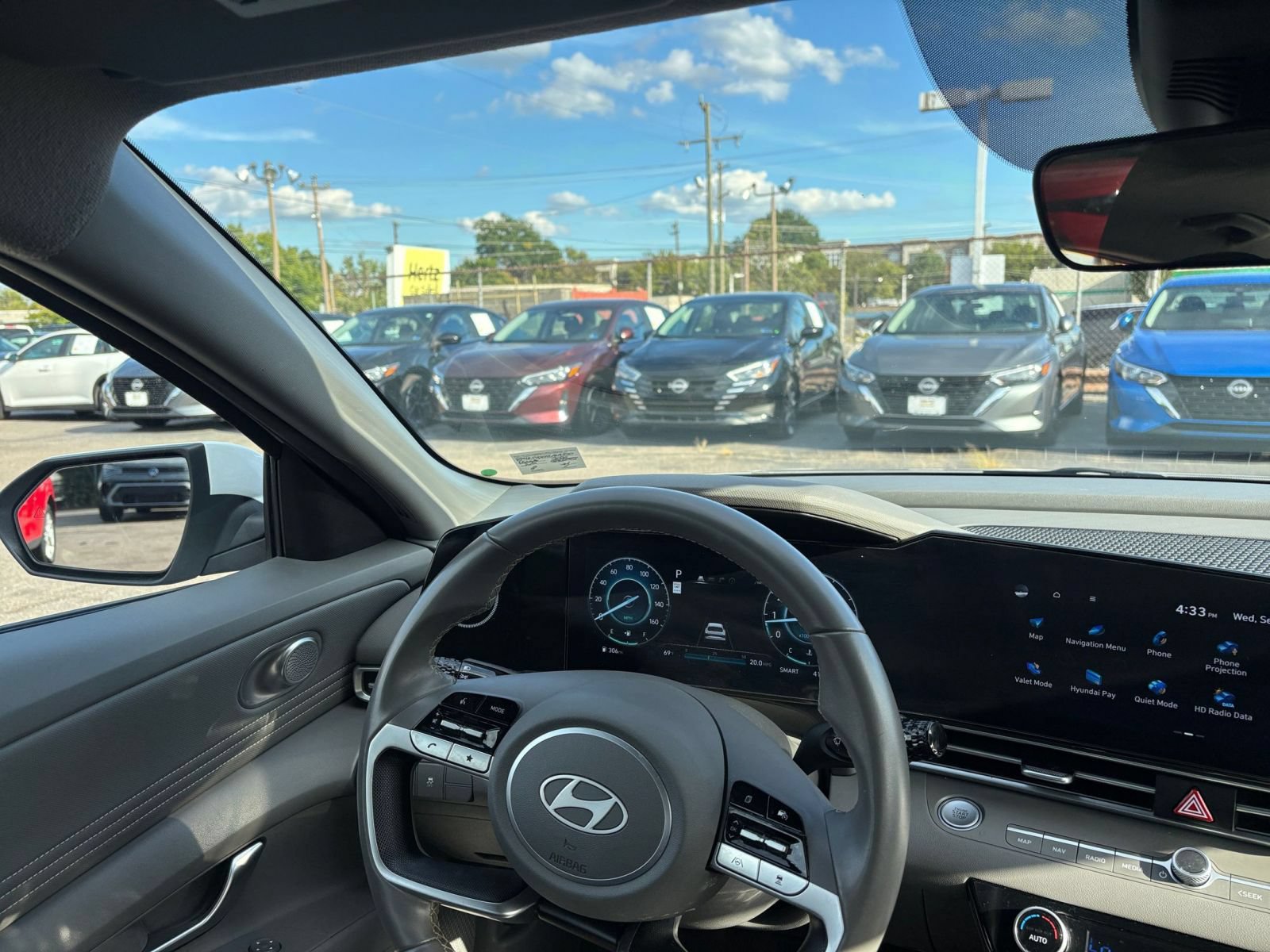Thumbnail: 2025 Hyundai Elantra - 35