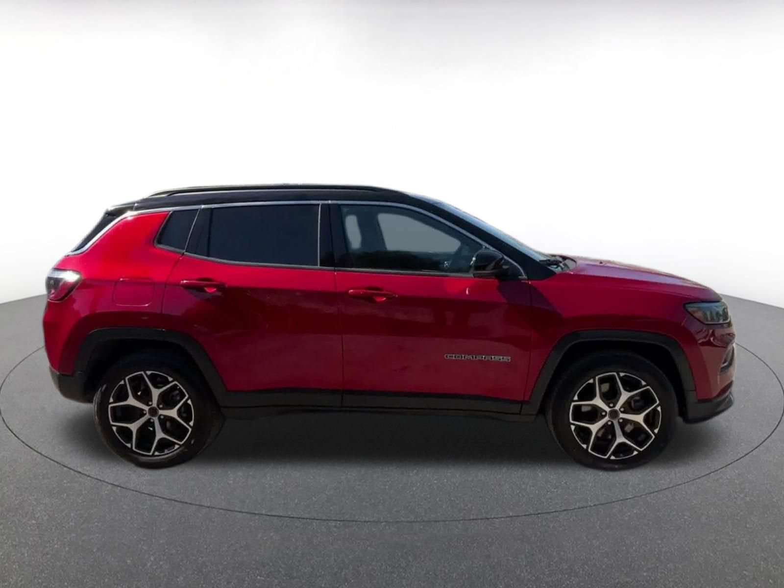 Thumbnail: 2025 Jeep Compass - 15