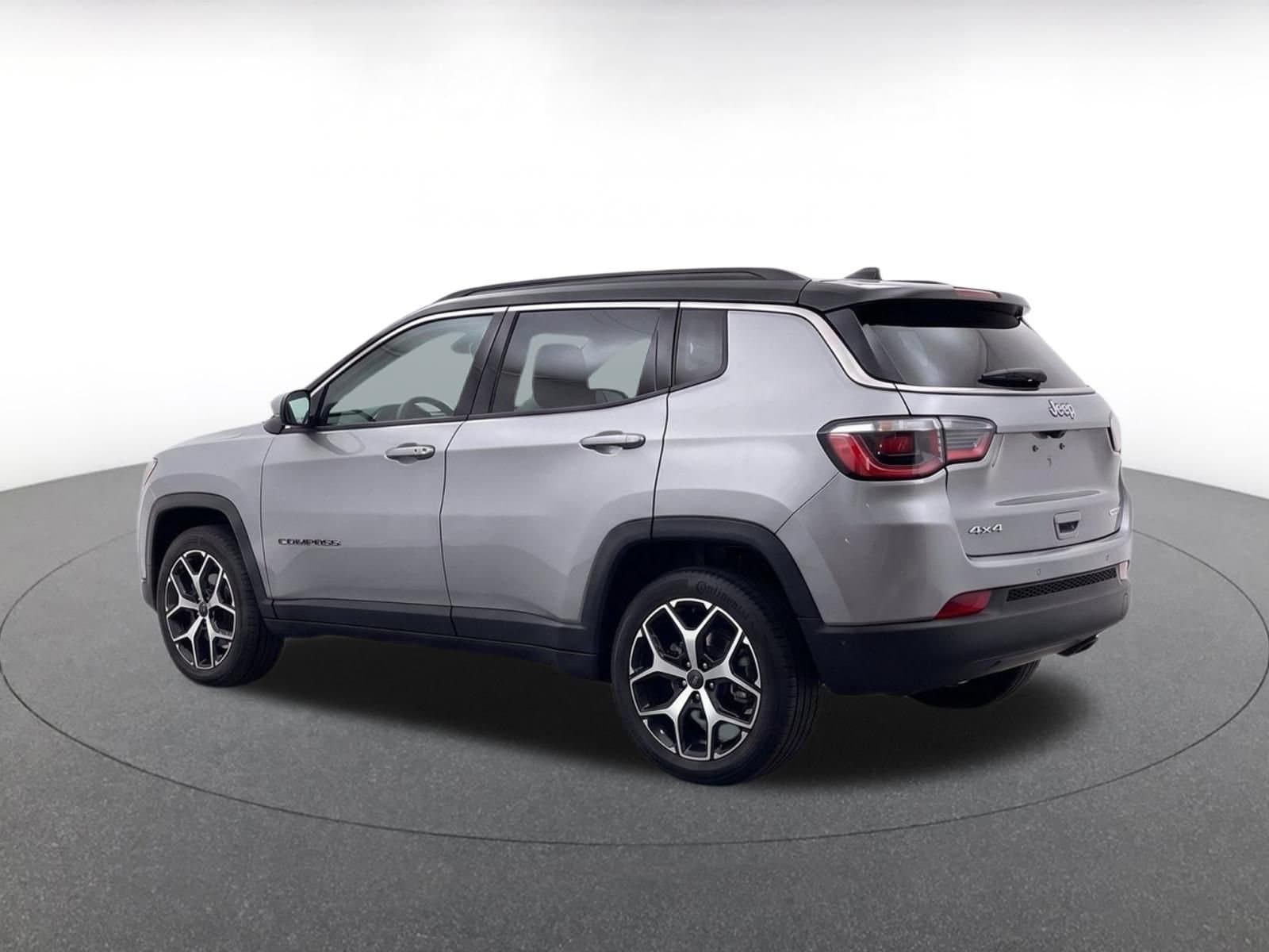 Thumbnail: 2025 Jeep Compass - 6