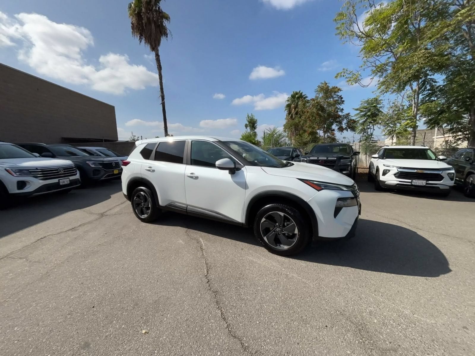 Thumbnail: 2025 Nissan Rogue - 2