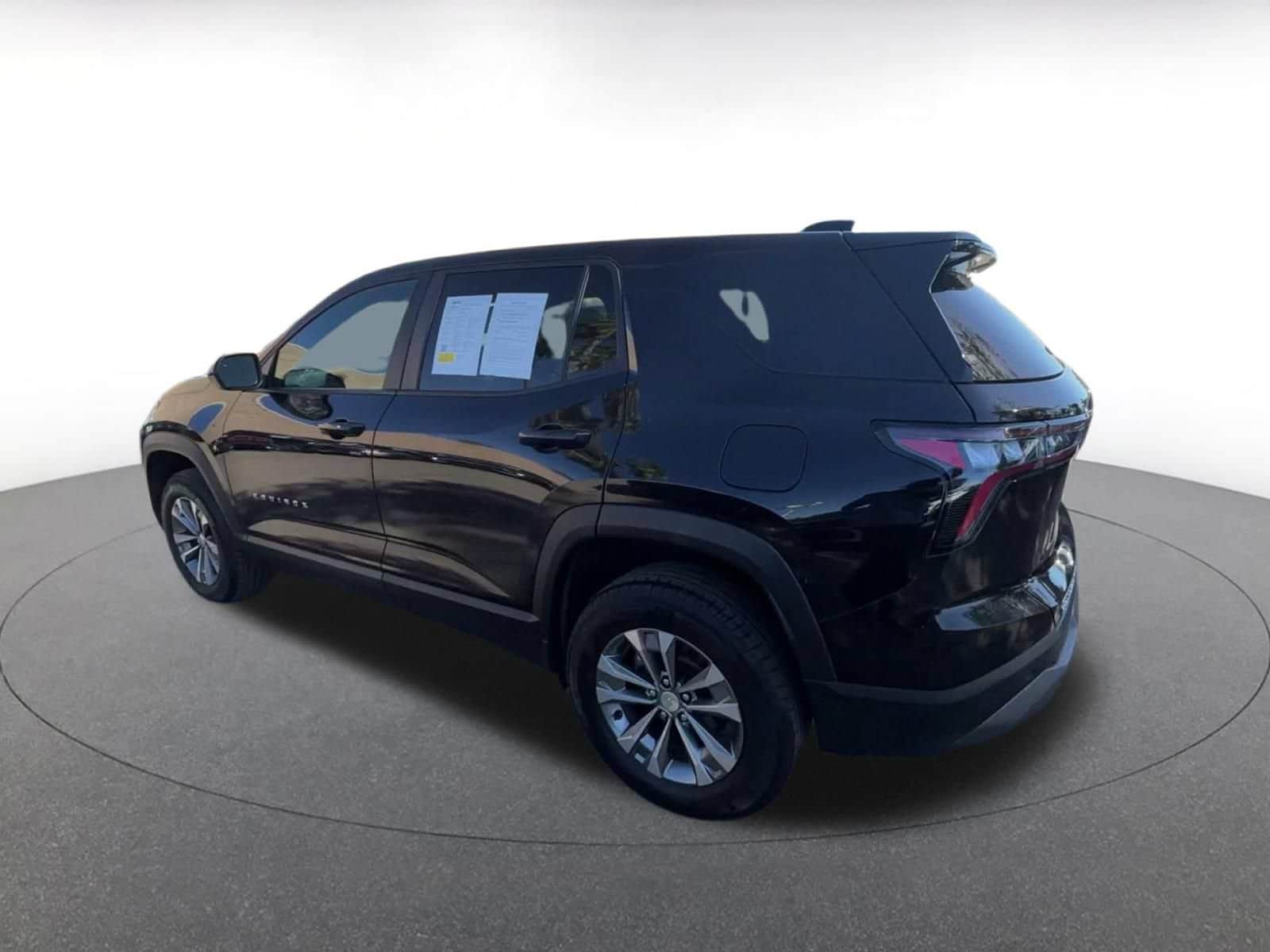Thumbnail: 2025 Chevrolet Equinox - 9