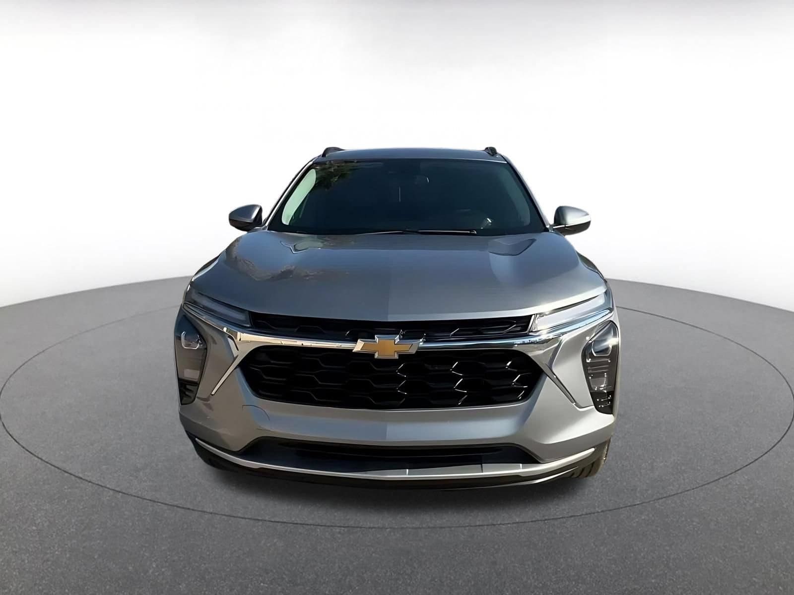 Thumbnail: 2025 Chevrolet Trax - 4