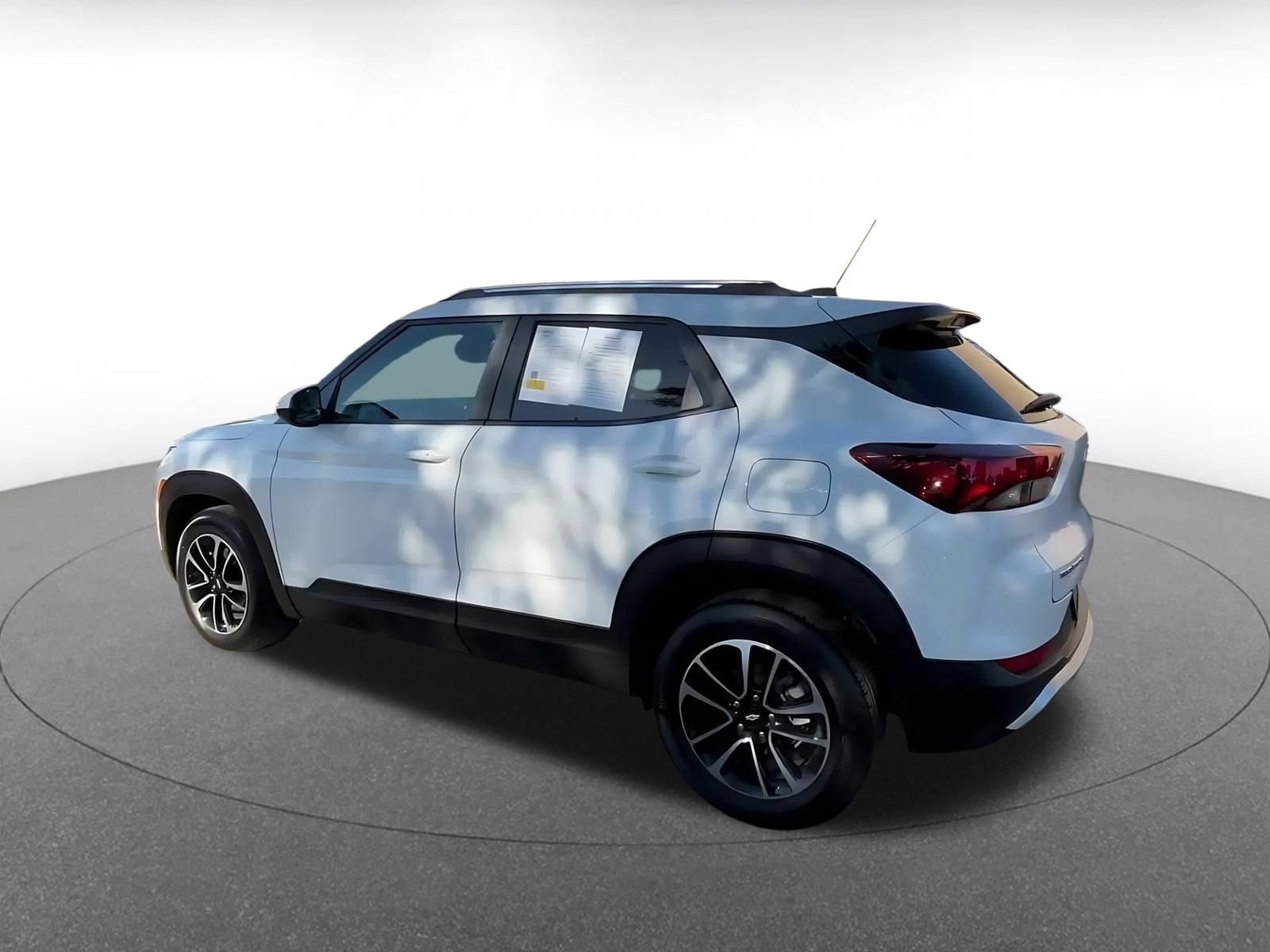 Thumbnail: 2025 Chevrolet TrailBlazer - 9