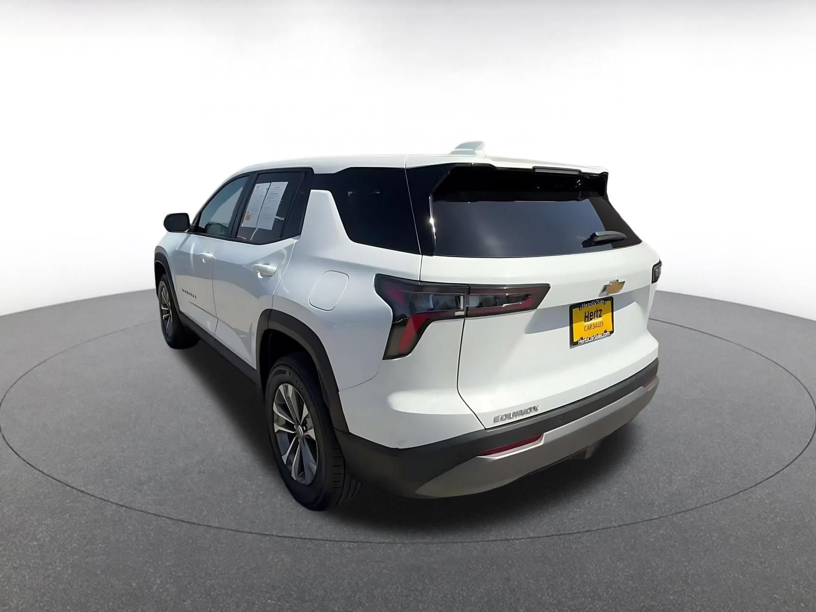 Thumbnail: 2025 Chevrolet Equinox - 10