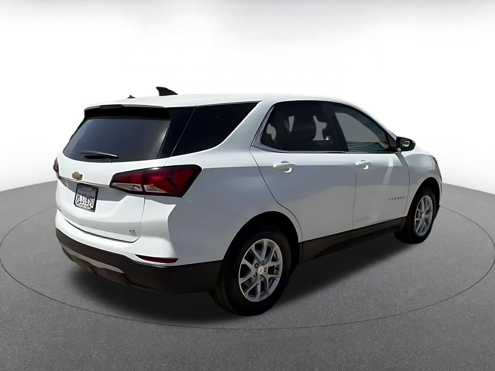 Thumbnail: 2024 Chevrolet Equinox - 13
