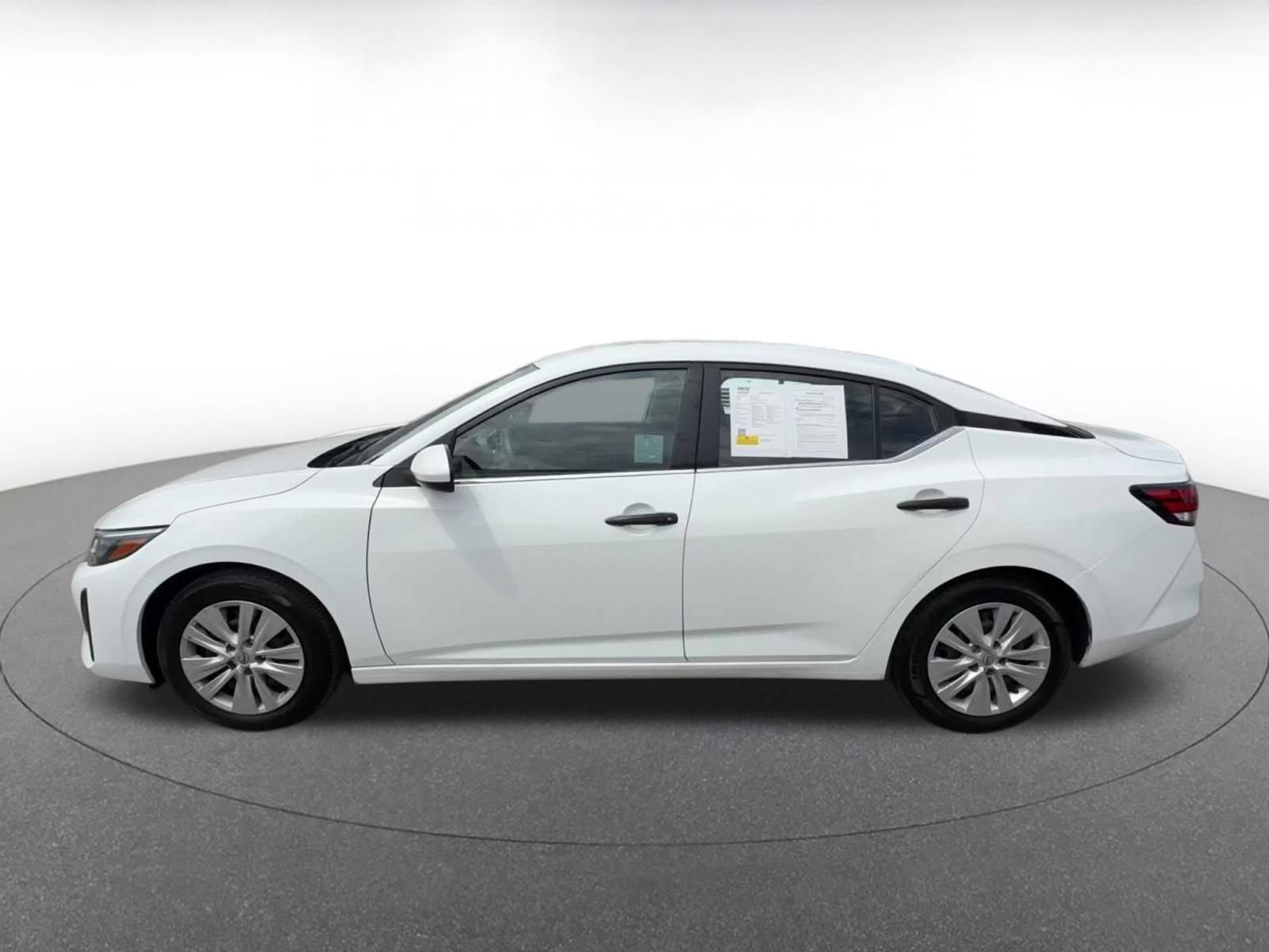 Thumbnail: 2025 Nissan Sentra - 8