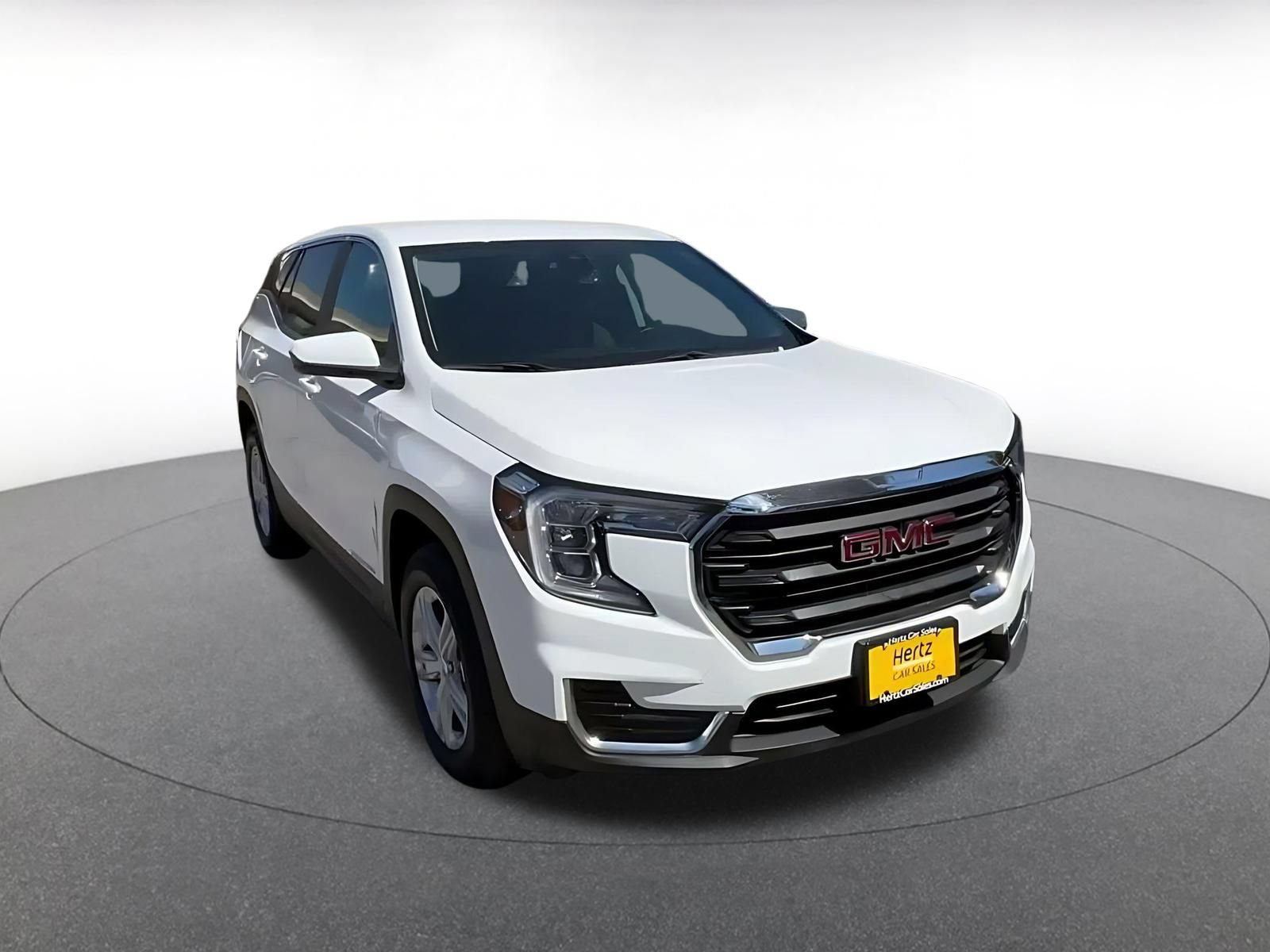 Thumbnail: 2024 GMC Terrain - 3