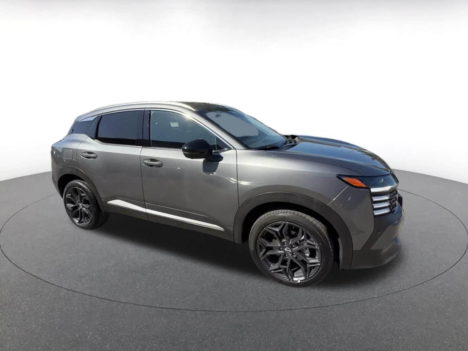 Thumbnail: 2026 Nissan Kicks - 2