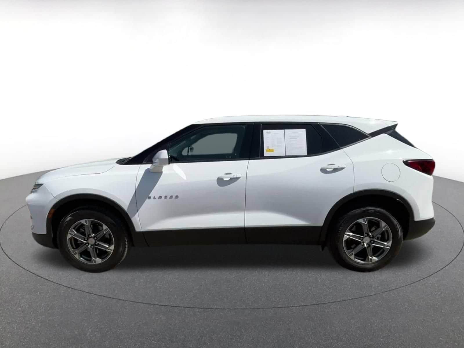 Thumbnail: 2025 Chevrolet Blazer - 8
