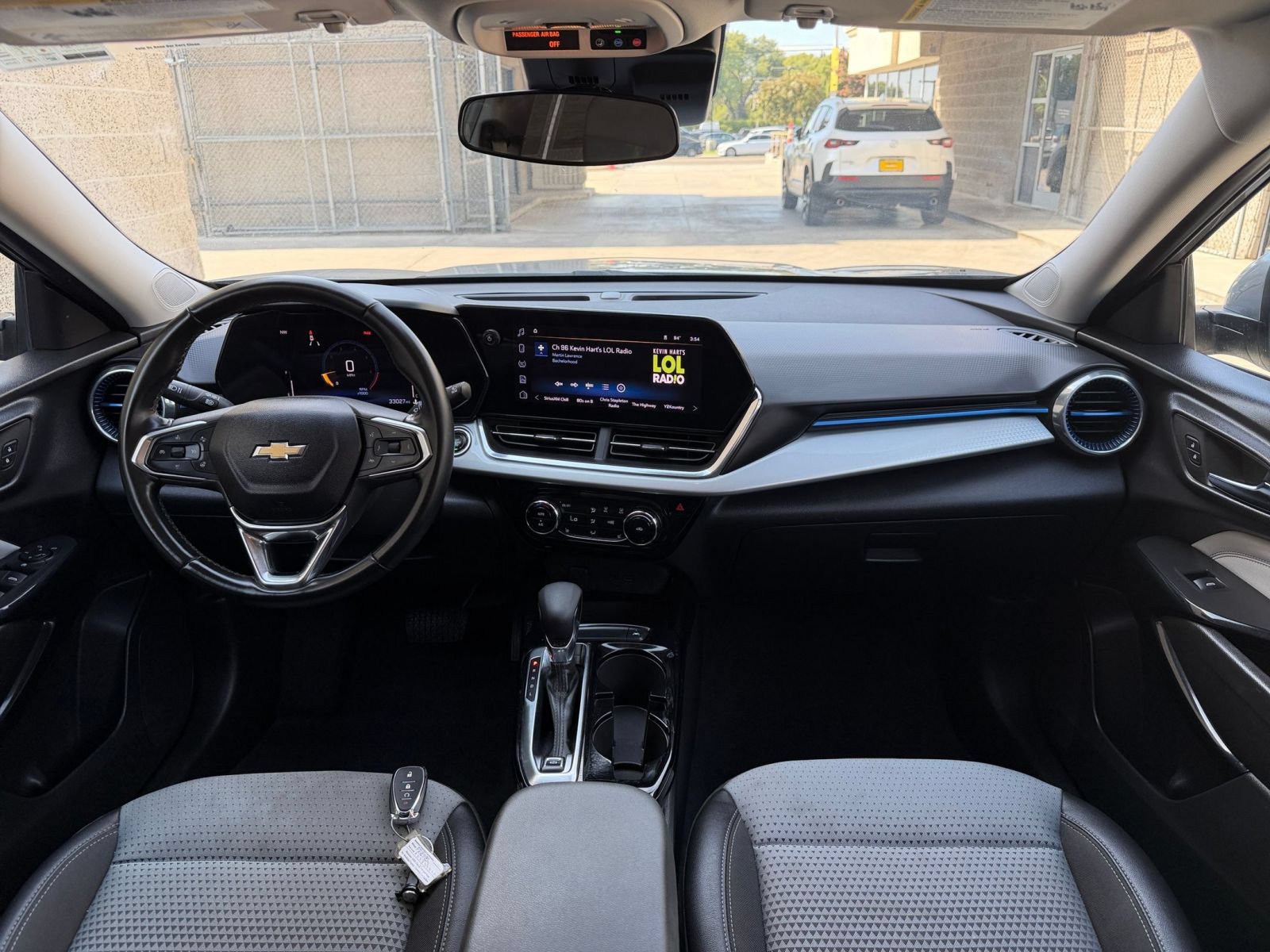 Thumbnail: 2025 Chevrolet Trax - 31