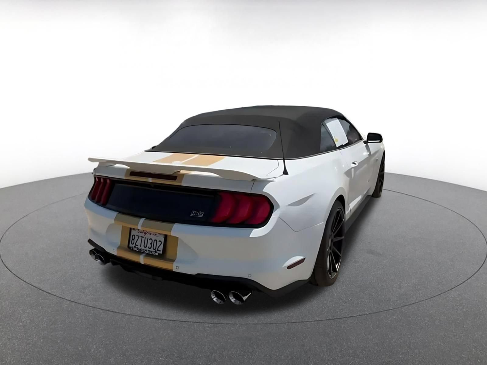 Thumbnail: 2022 Ford Mustang - 13