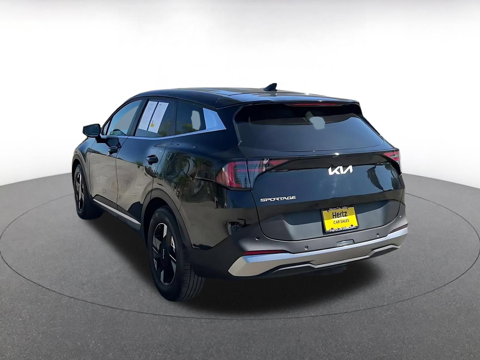 Thumbnail: 2026 Kia Sportage - 10