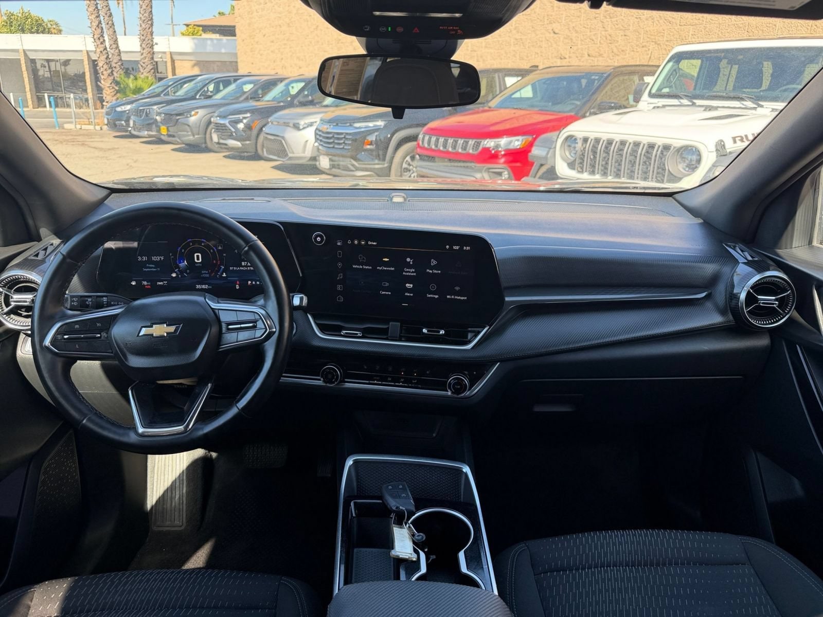 Thumbnail: 2025 Chevrolet Equinox - 32