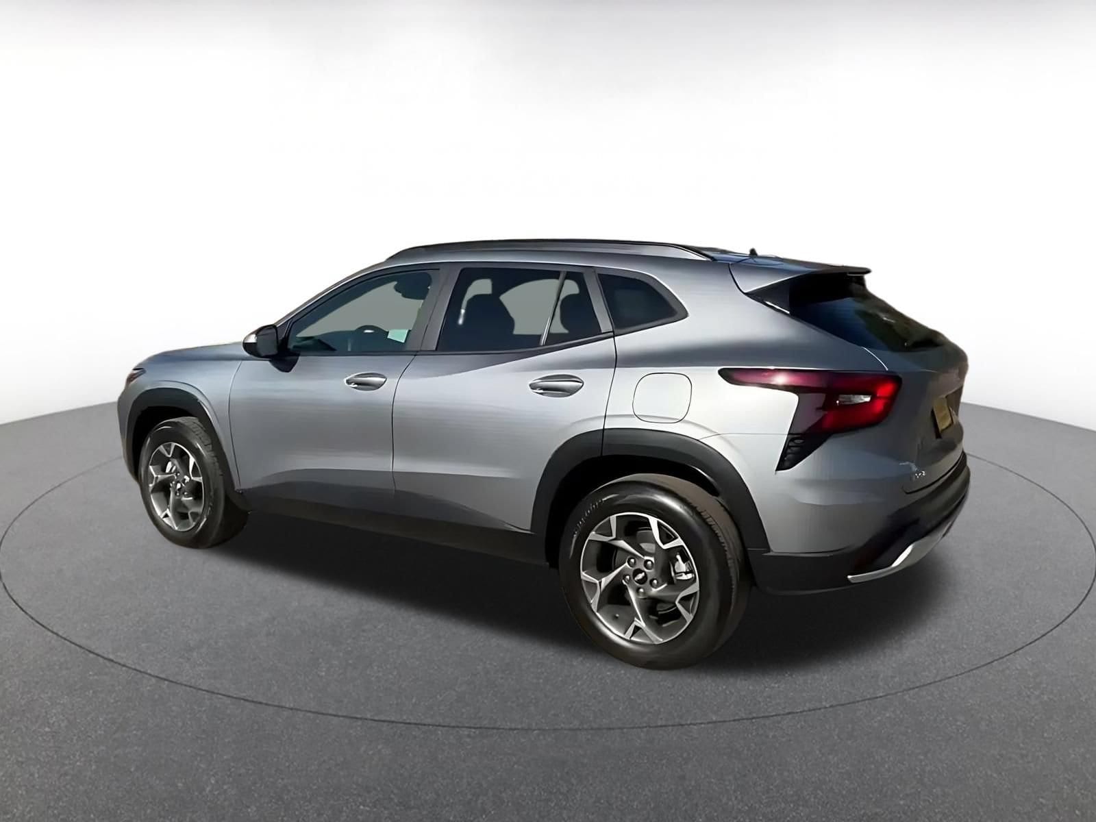 Thumbnail: 2025 Chevrolet Trax - 9