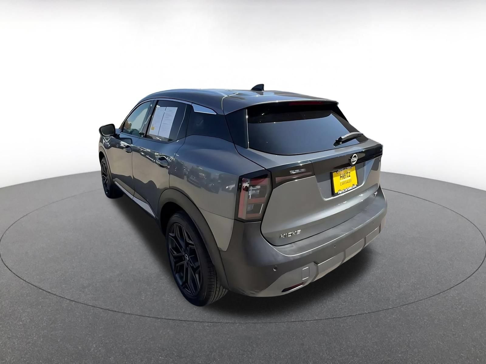 Thumbnail: 2026 Nissan Kicks - 10