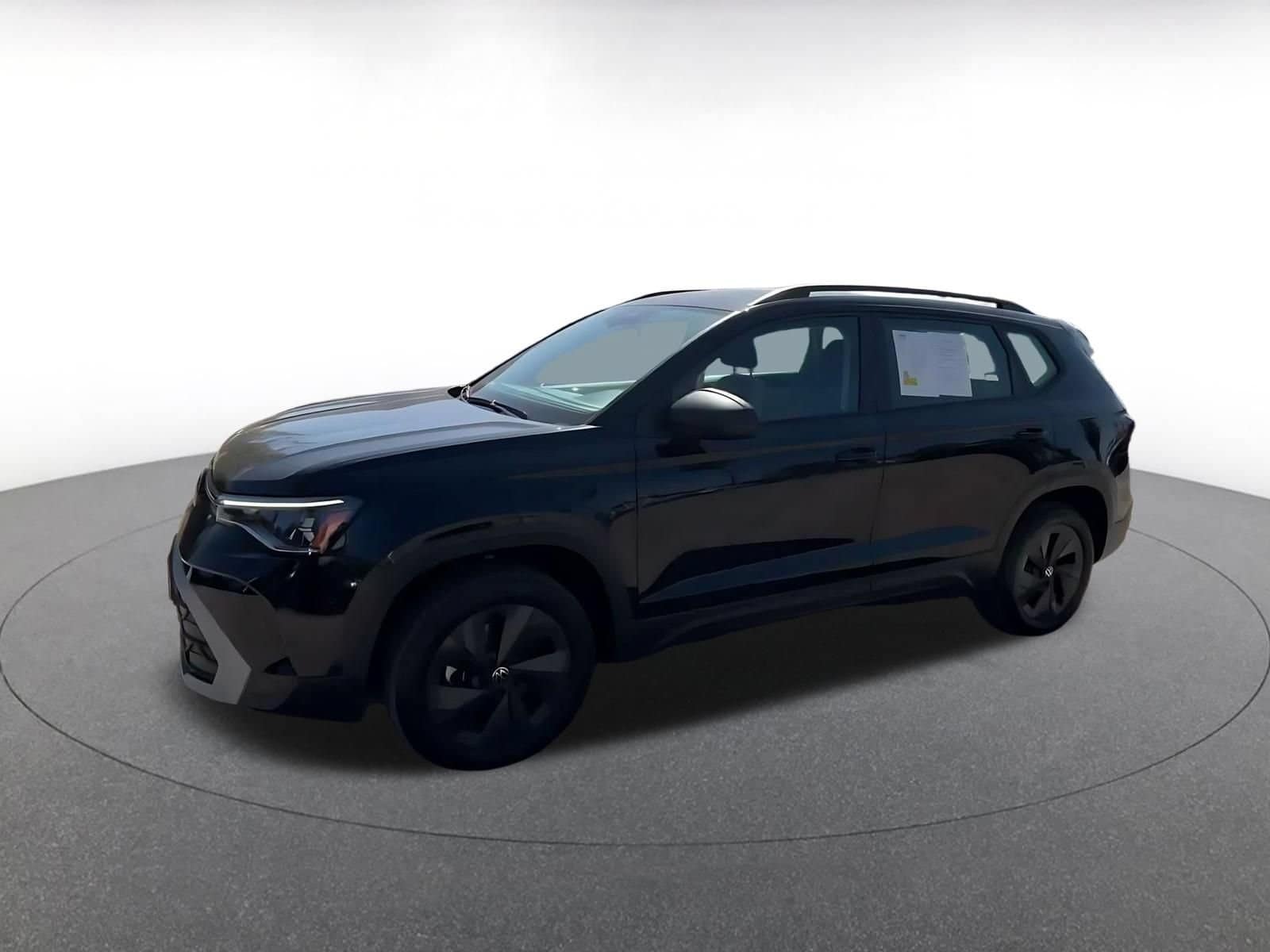 Thumbnail: 2026 Volkswagen Taos - 7