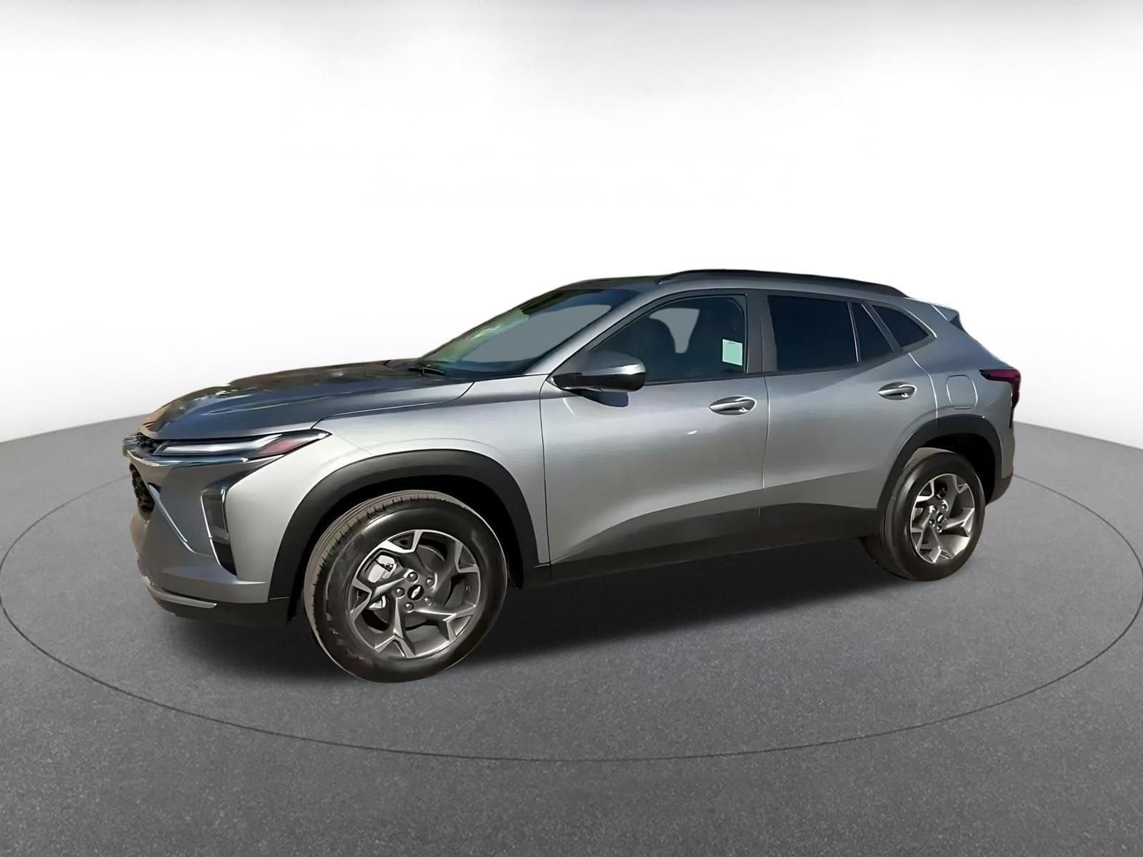 Thumbnail: 2025 Chevrolet Trax - 7