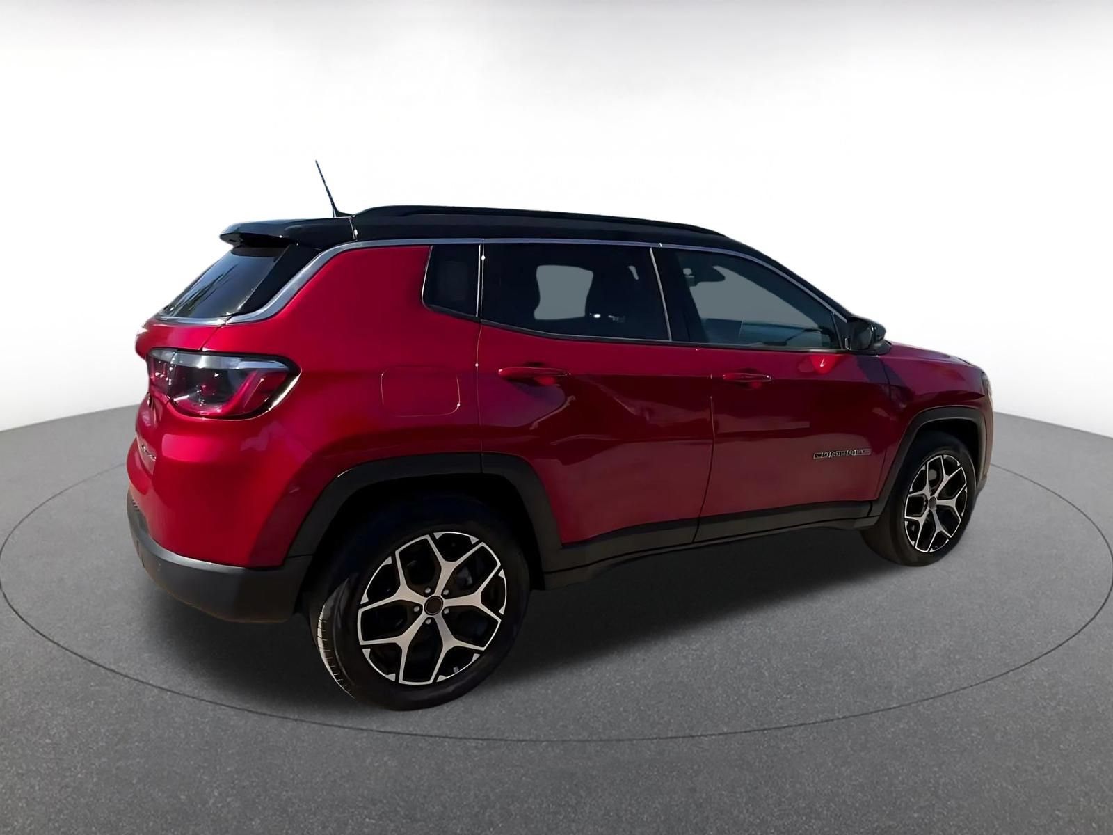 Thumbnail: 2025 Jeep Compass - 14